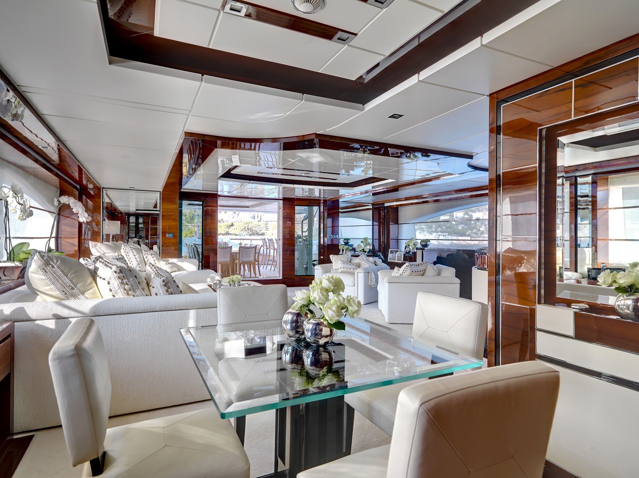 [46m-Yacht-WILD-ORCHID-I]-7324-127.jpg
