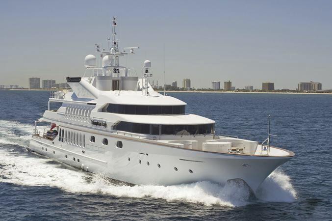 [47m-Yacht-TRIUMPHANT-LADY]-7275-89.jpg