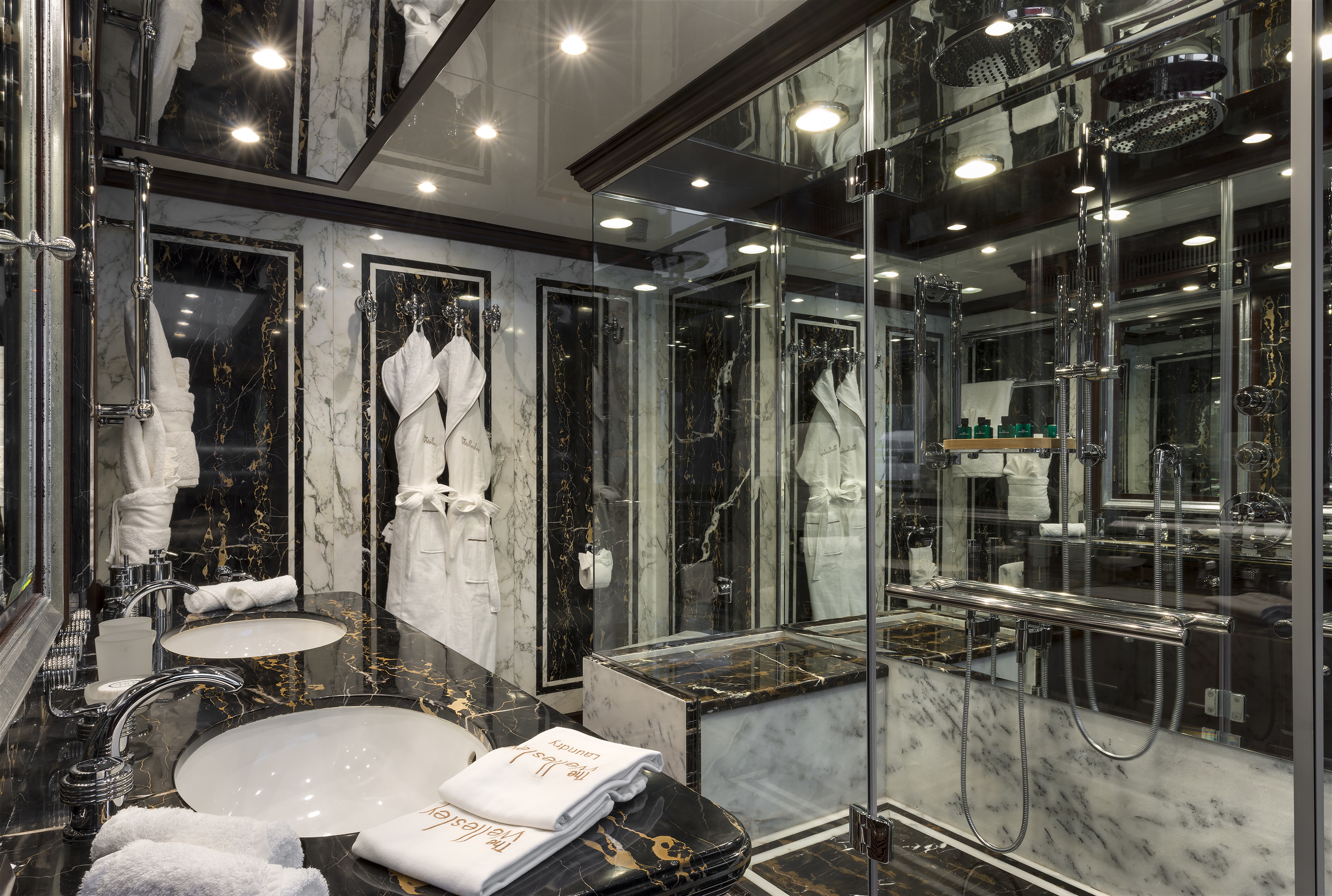 [56m-Yacht-THE-WELLESLEY]-7296-32.jpg