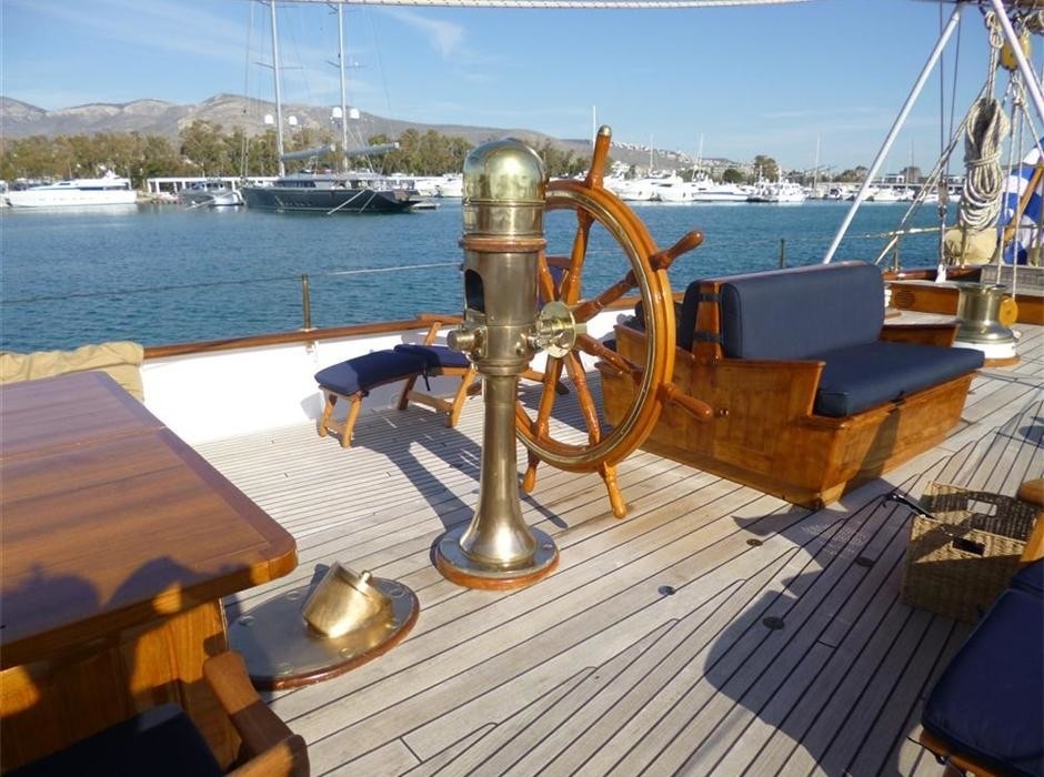 [57m-Yacht-FLEURTJE]-7929-220.jpg