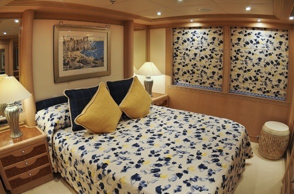 [57m-Yacht-MESERRET-II]-7458-180.jpg
