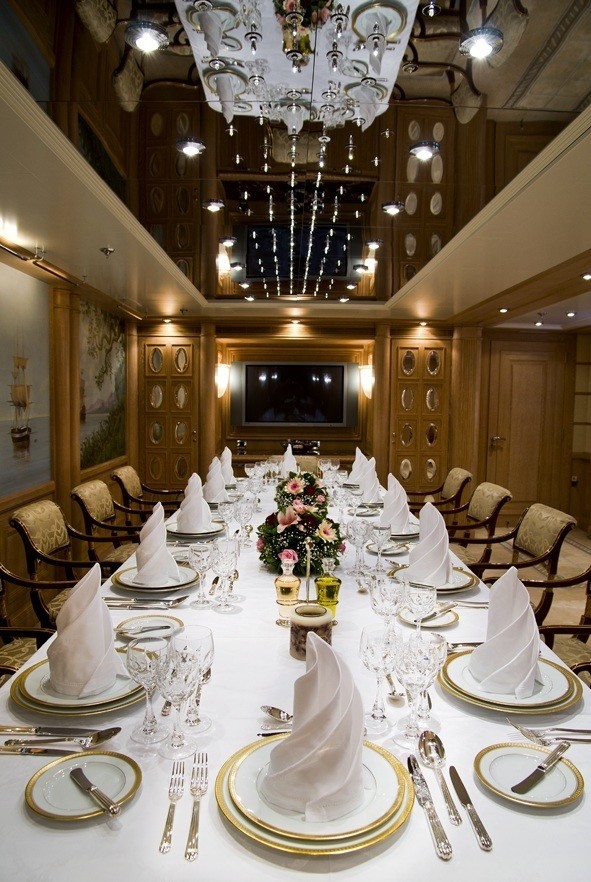 [57m-Yacht-MESERRET-II]-7458-55.jpg