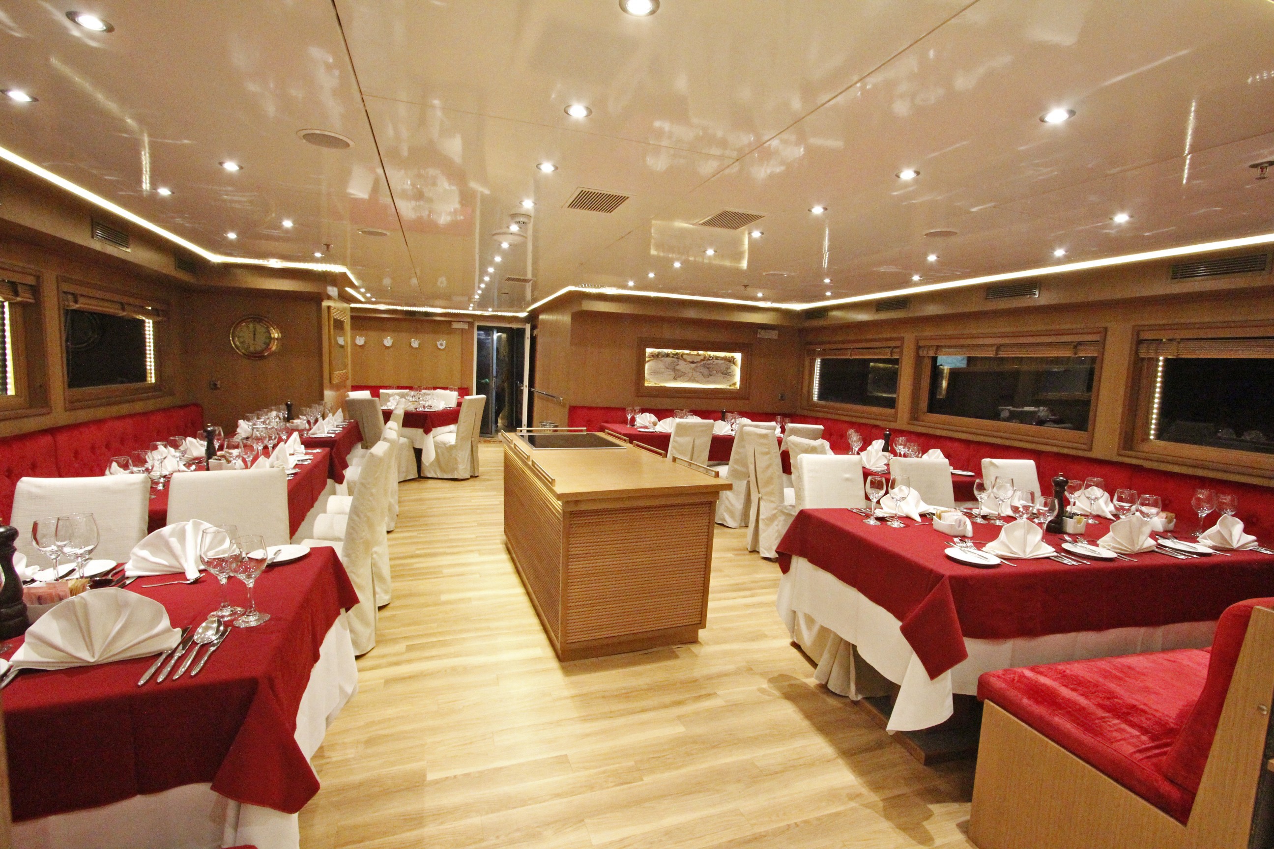 [59m-Yacht-HARMONY-G]-730-103.jpg