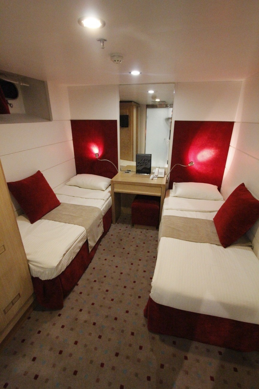 [59m-Yacht-HARMONY-G]-730-96.jpg
