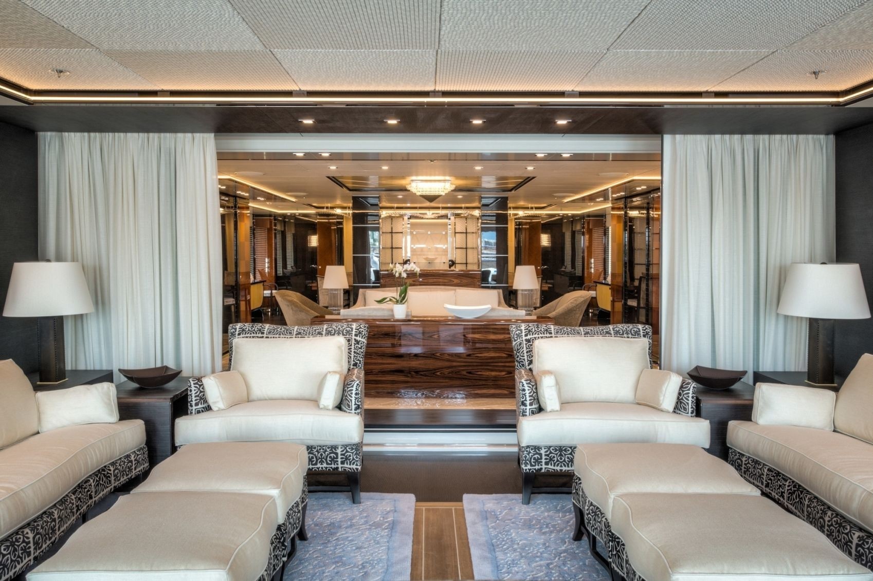 [63m-Yacht-PARTY-GIRL]-7575-26.jpg