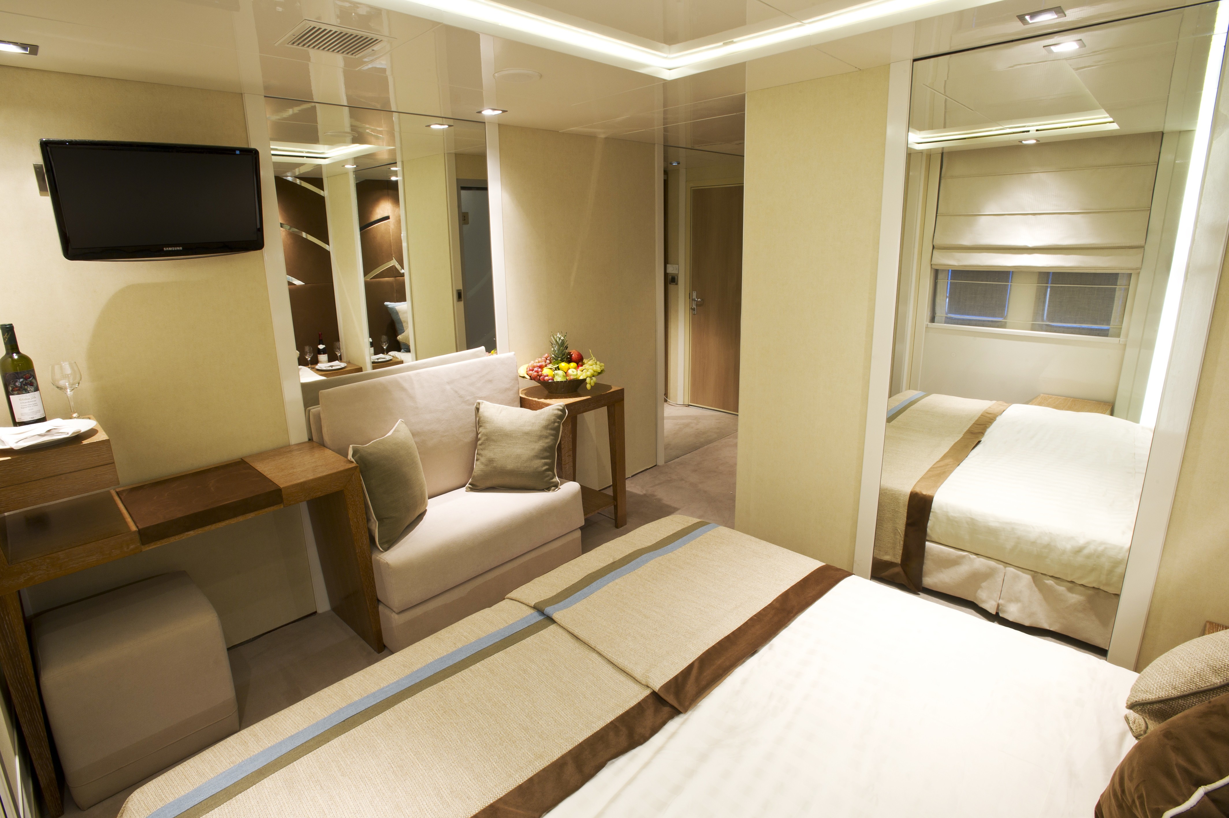 [68m-Yacht-VARIETY-VOYAGER]-7784-138.jpg