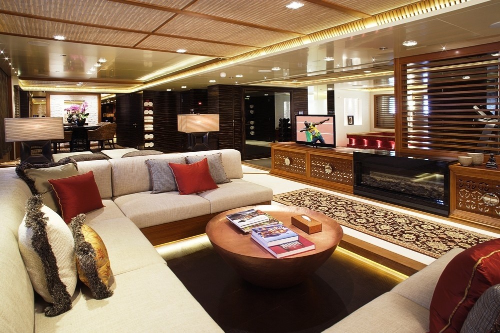 [73m-Yacht-VICKY]-7653-149.jpg