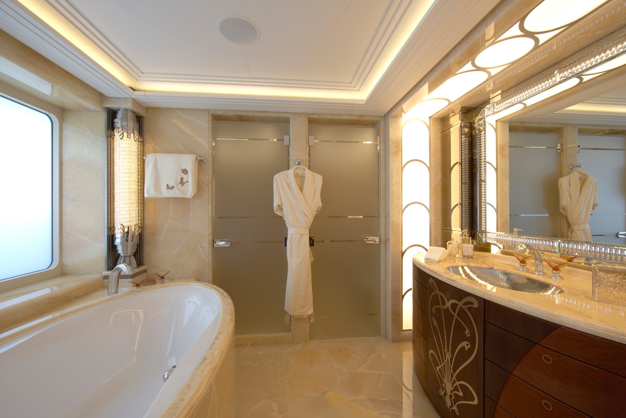 [78m-Yacht-AMARYLLIS]-7651-140.jpg