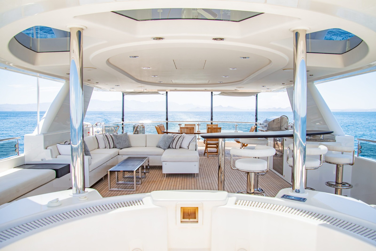 [MOTOR-YACHT-AMARULA-SUN]-7717-2.jpg