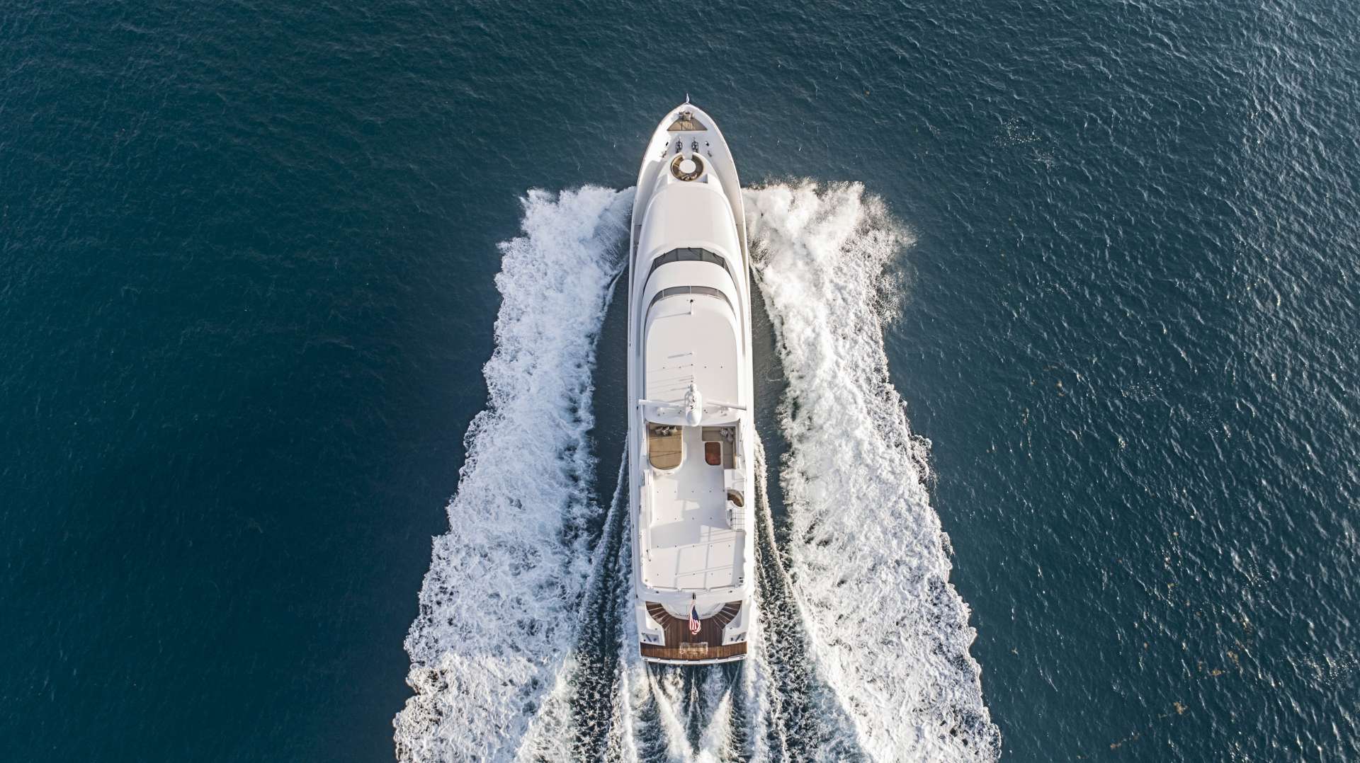 [MOTOR-YACHT-ANGEL-WINGS]-7802-1.jpg