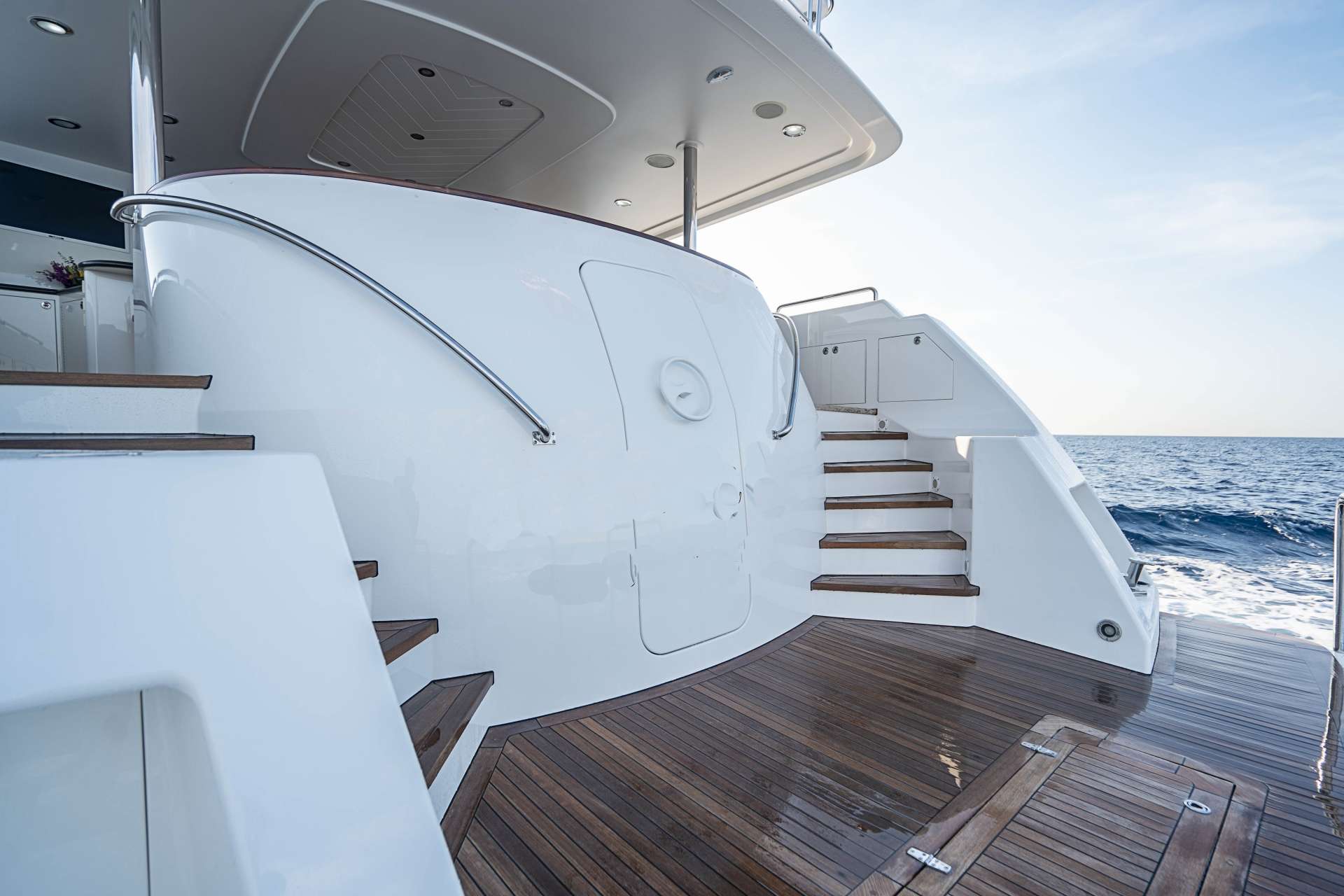 [MOTOR-YACHT-ANGEL-WINGS]-7802-11.jpg