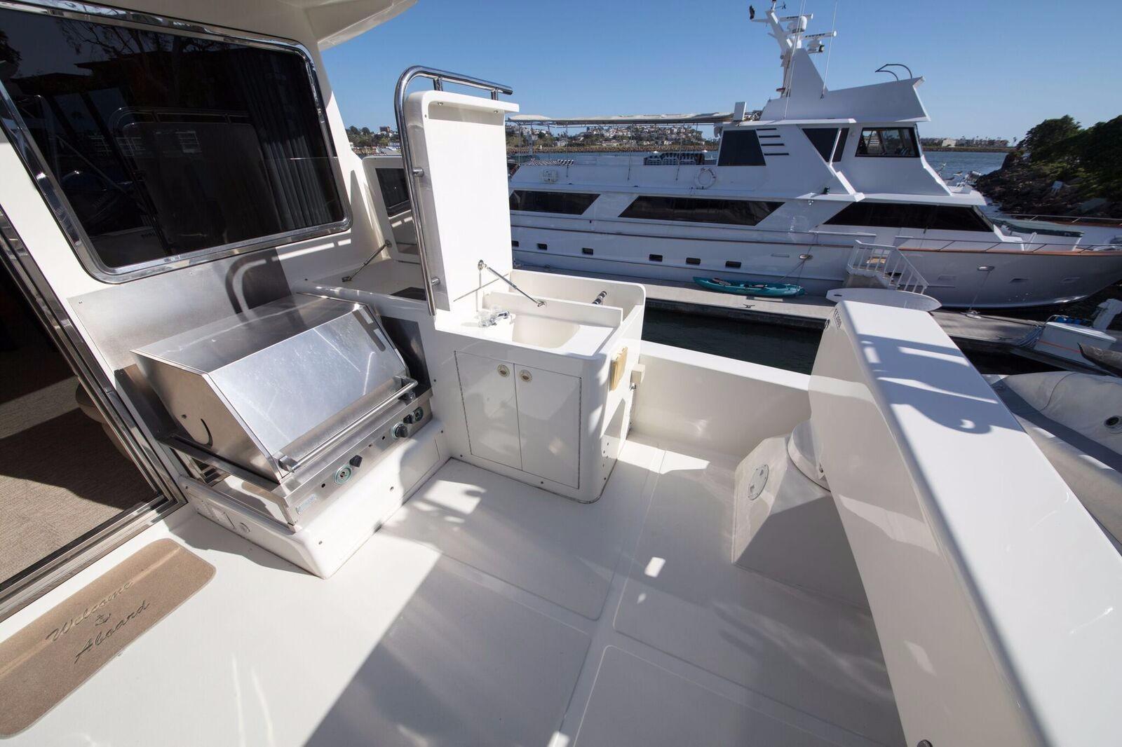 [MOTOR-YACHT-BELISARIUS]-7970-10.jpg