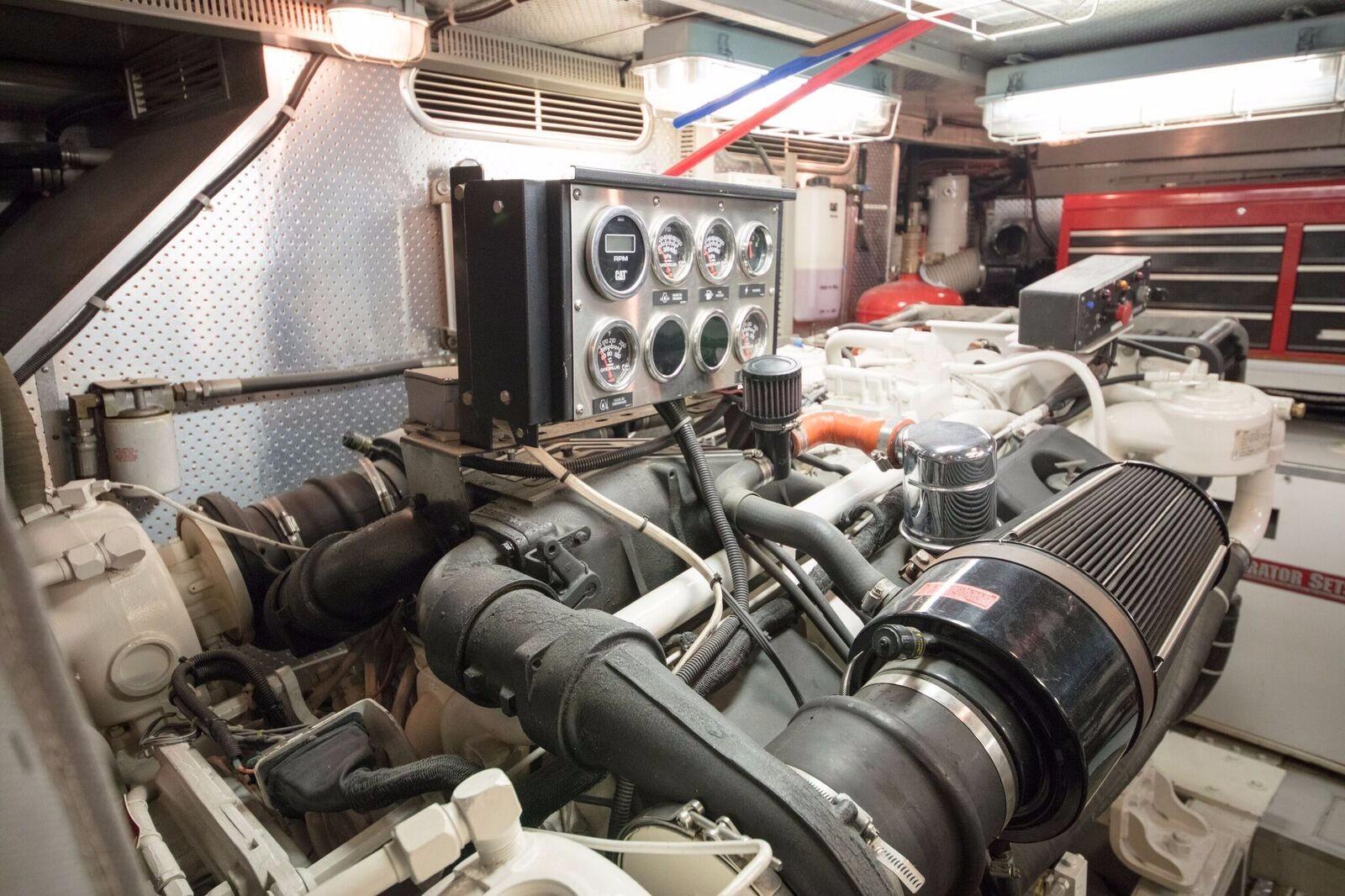 [MOTOR-YACHT-BELISARIUS]-7970-6.jpg