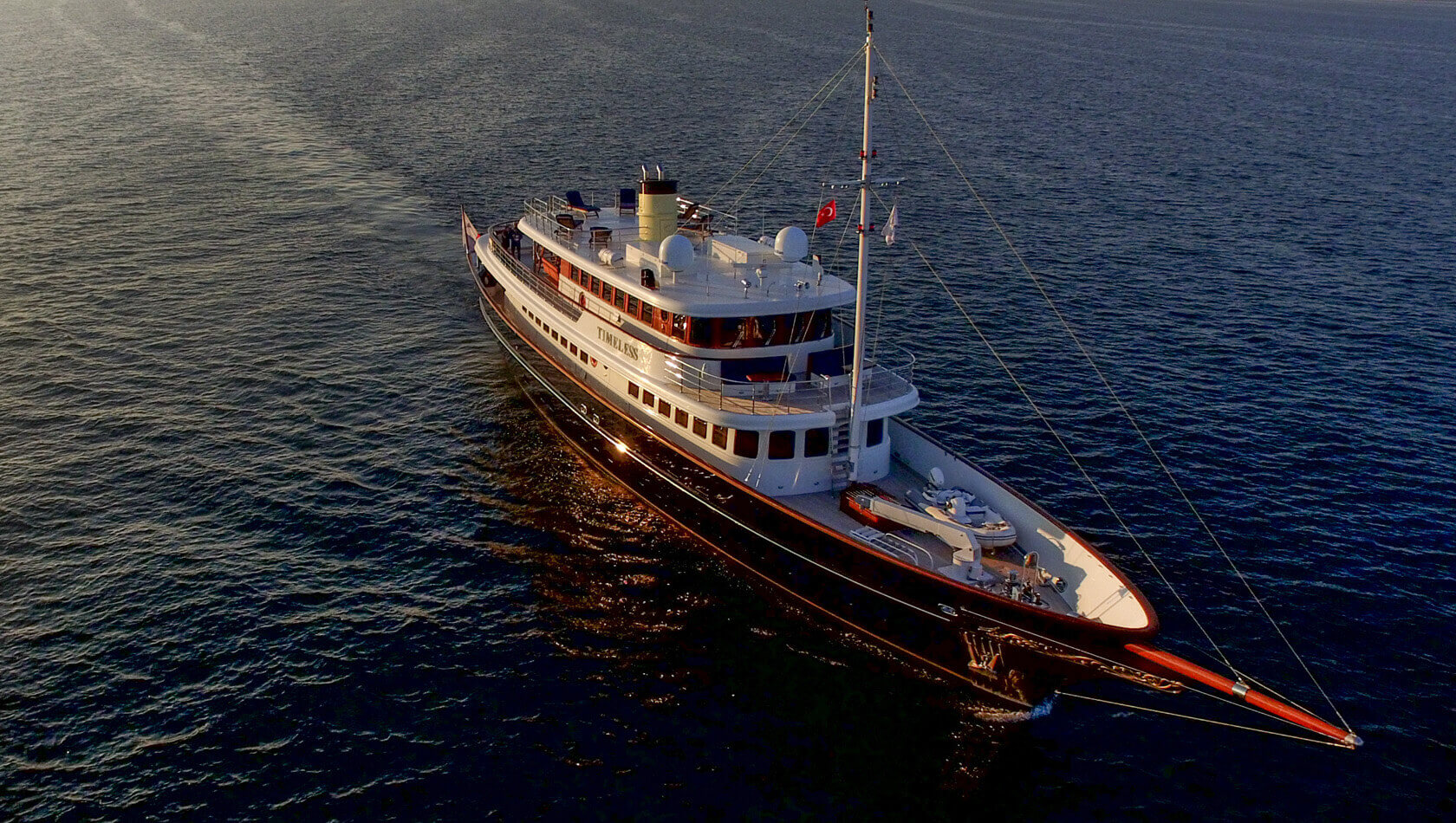 [MOTOR-YACHT-BILGIN--CLASSIC]-7524-2.jpg