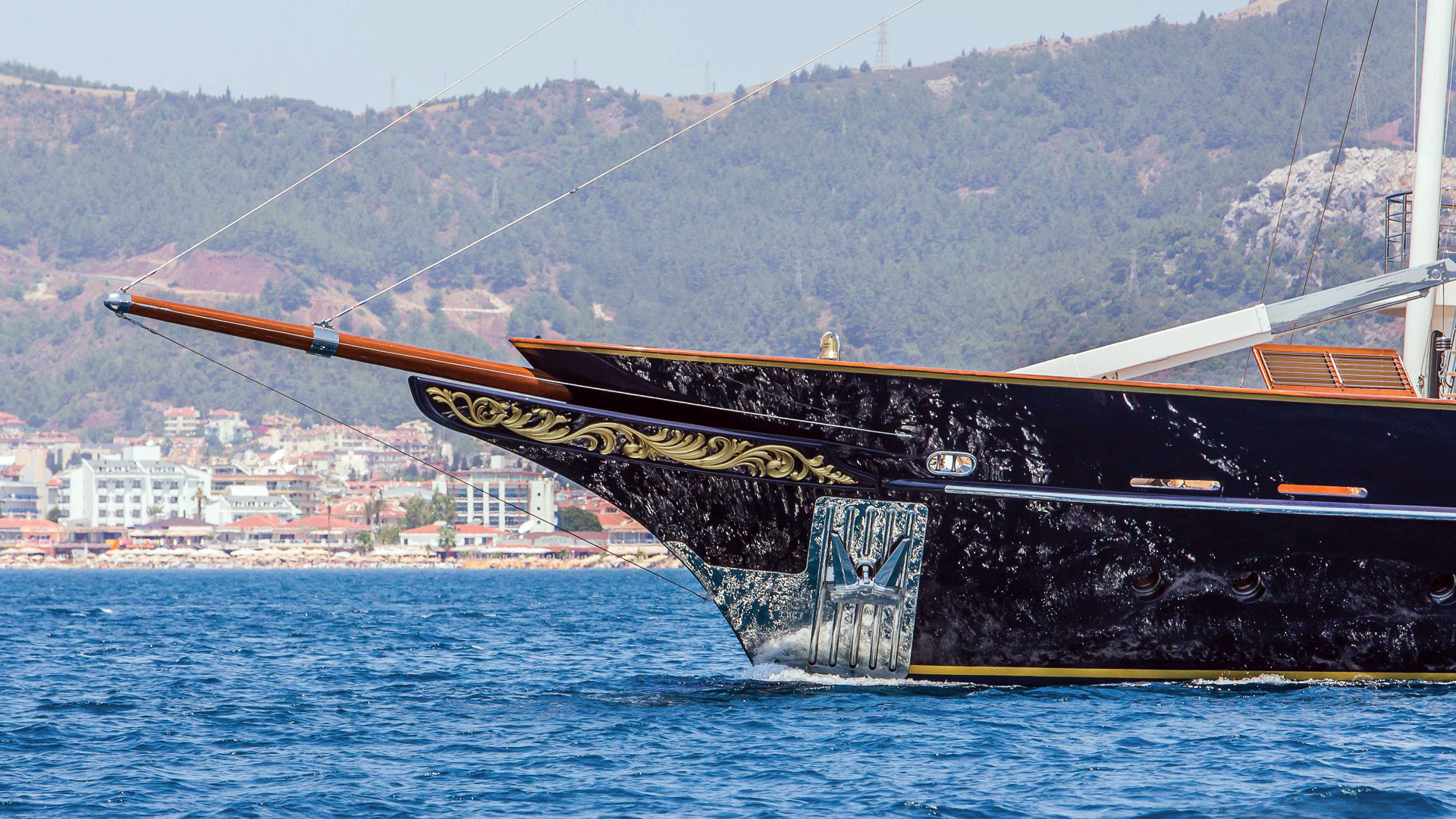 [MOTOR-YACHT-BILGIN--CLASSIC]-7524-3.jpg