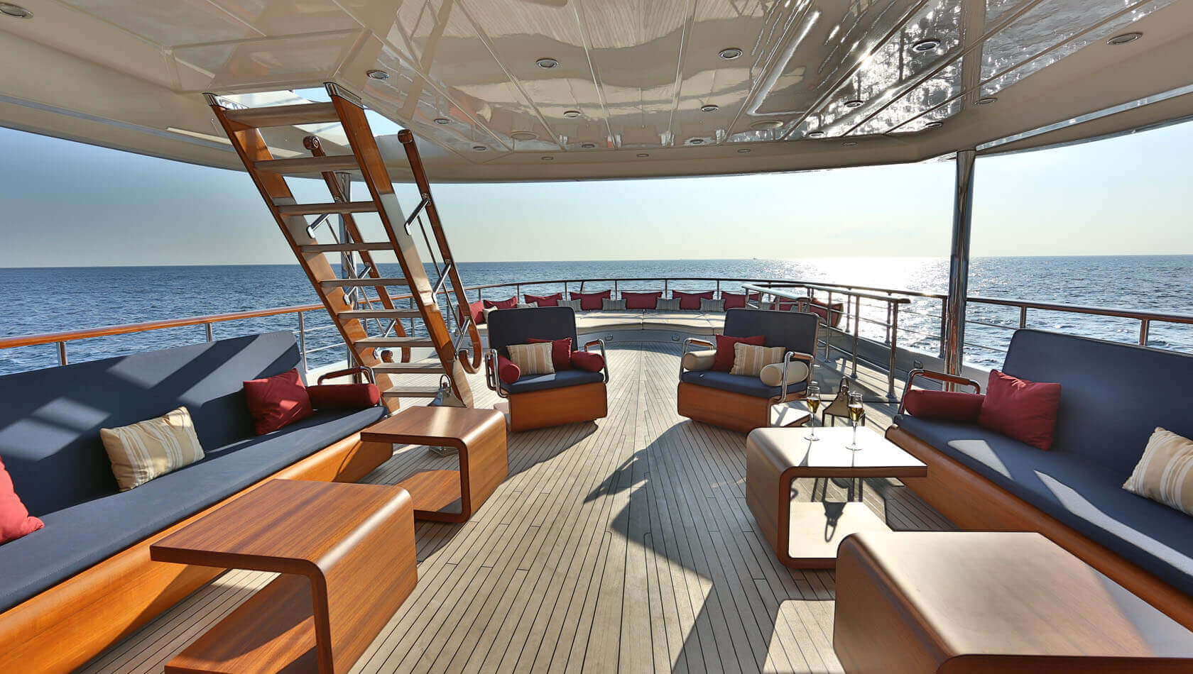 [MOTOR-YACHT-BILGIN--CLASSIC]-7524-5.jpg