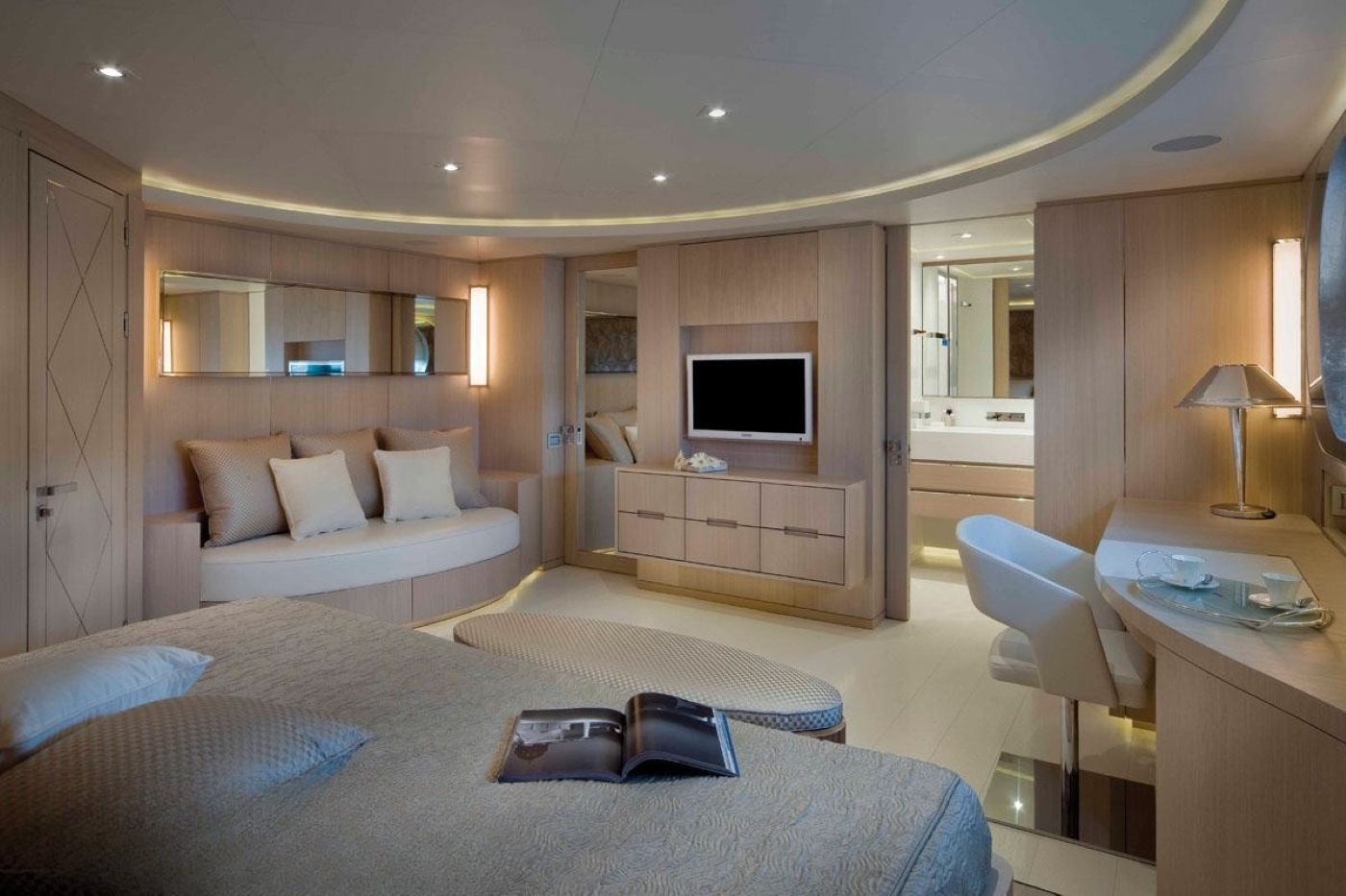 [MOTOR-YACHT-DARLINGS-DANAMA]-7331-41.jpg