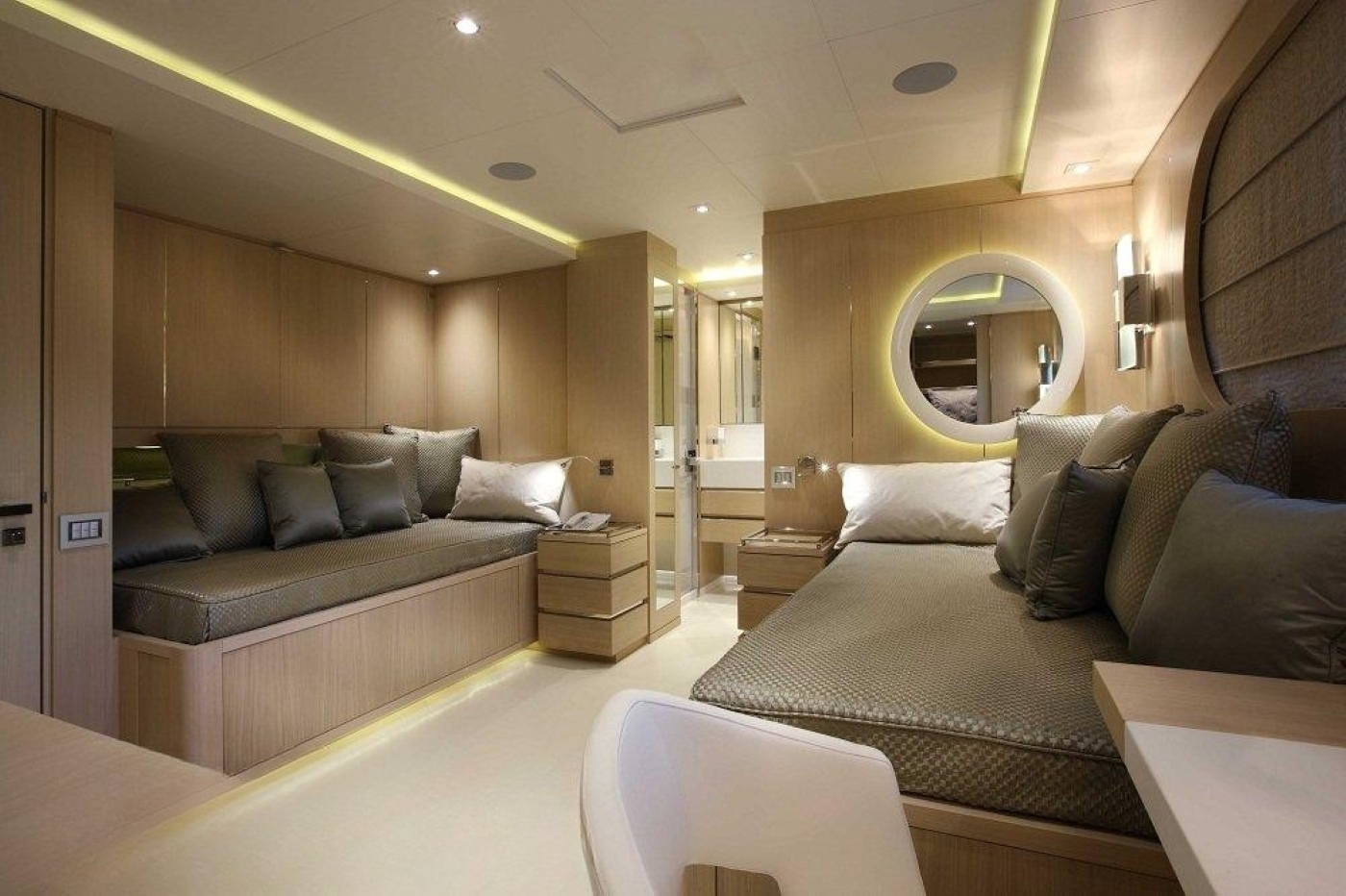 [MOTOR-YACHT-DARLINGS-DANAMA]-7331-43.jpg