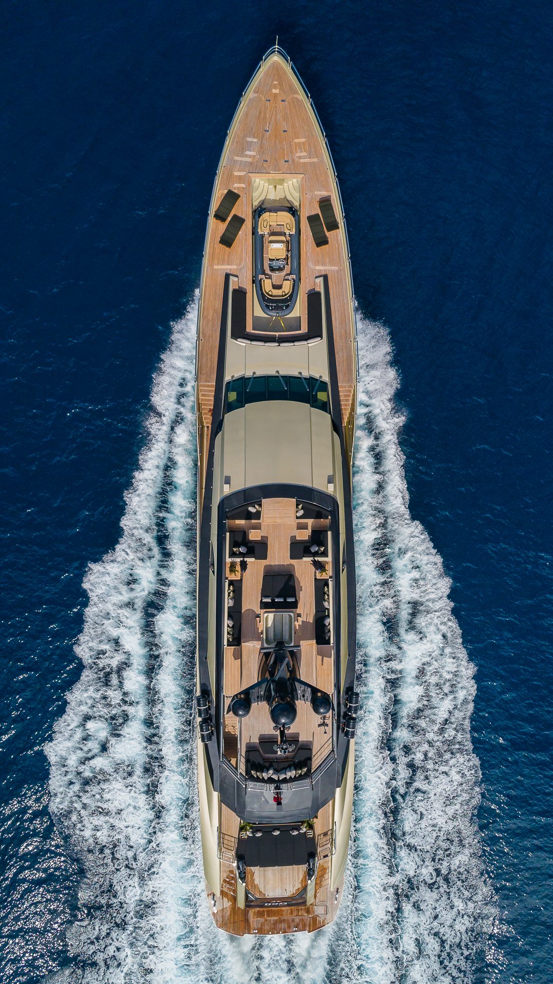 [MOTOR-YACHT-DB]-7256-20.jpg