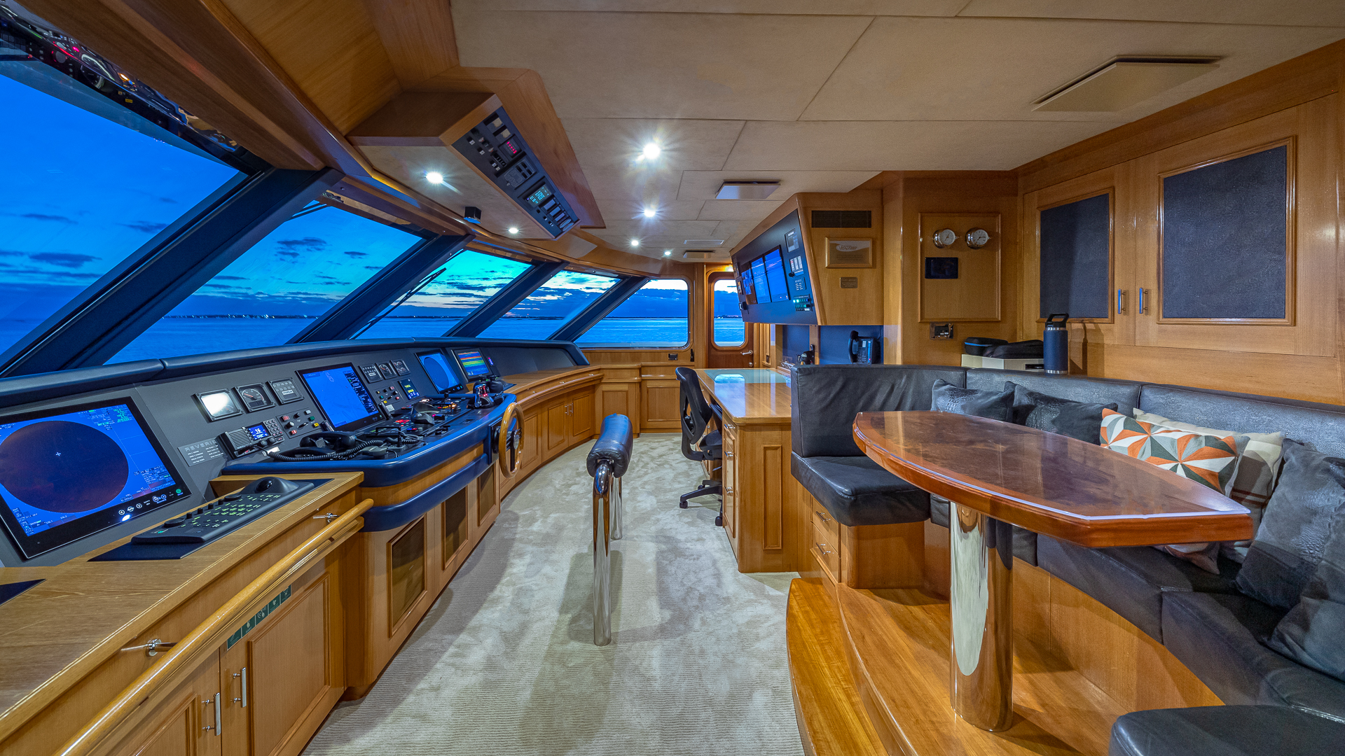 [MOTOR-YACHT-DEJA-VU]-7511-49.jpg