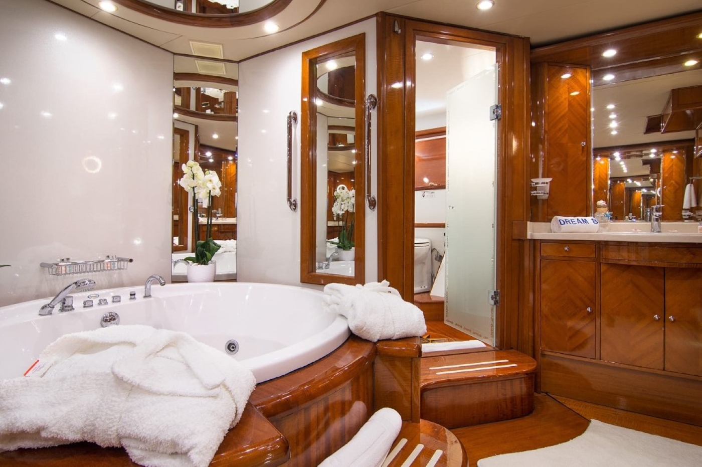 [MOTOR-YACHT-DREAM-B]-7650-7.jpg