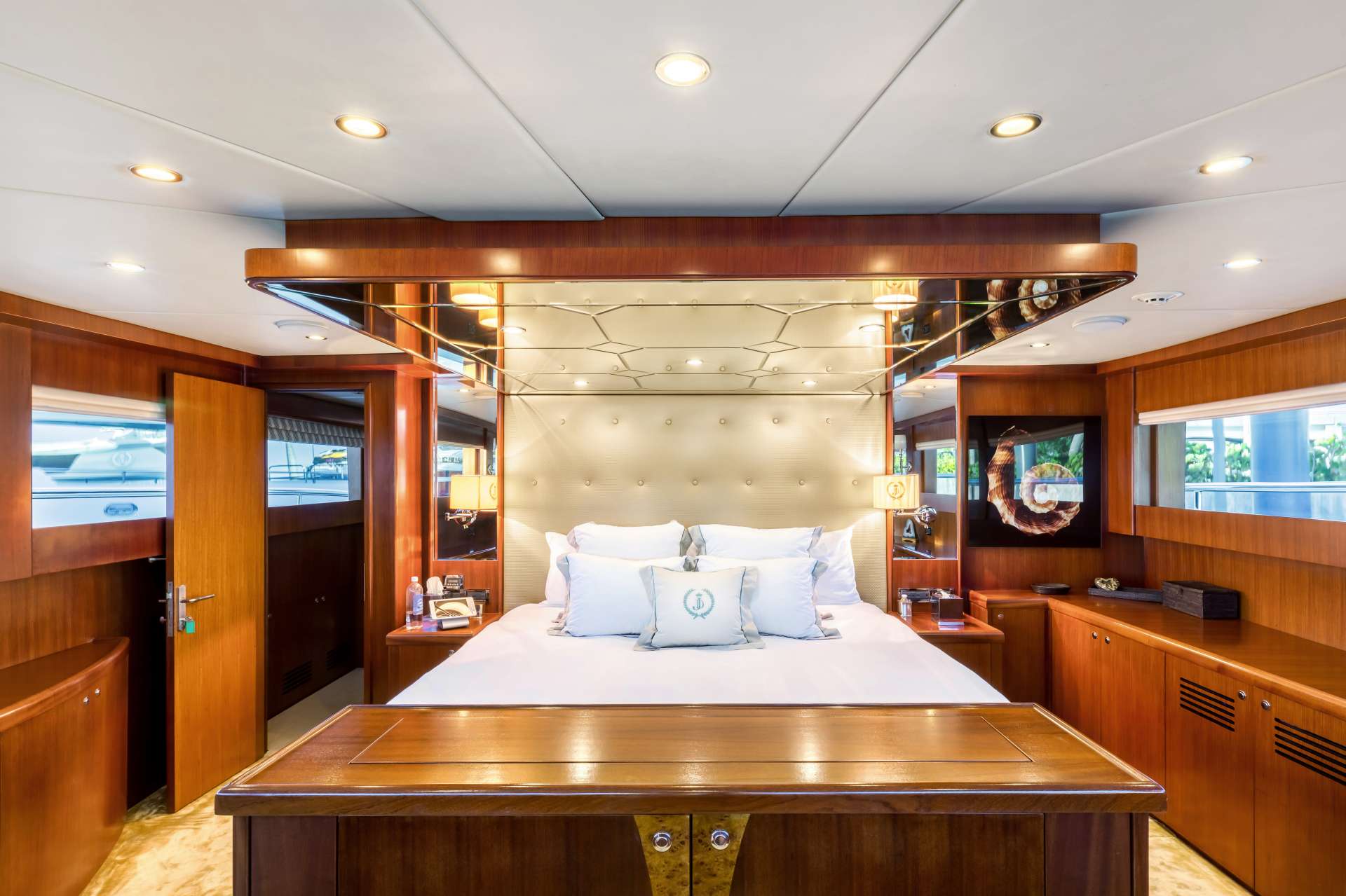 [MOTOR-YACHT-HUEYS-ISLAND]-7733-3.jpg