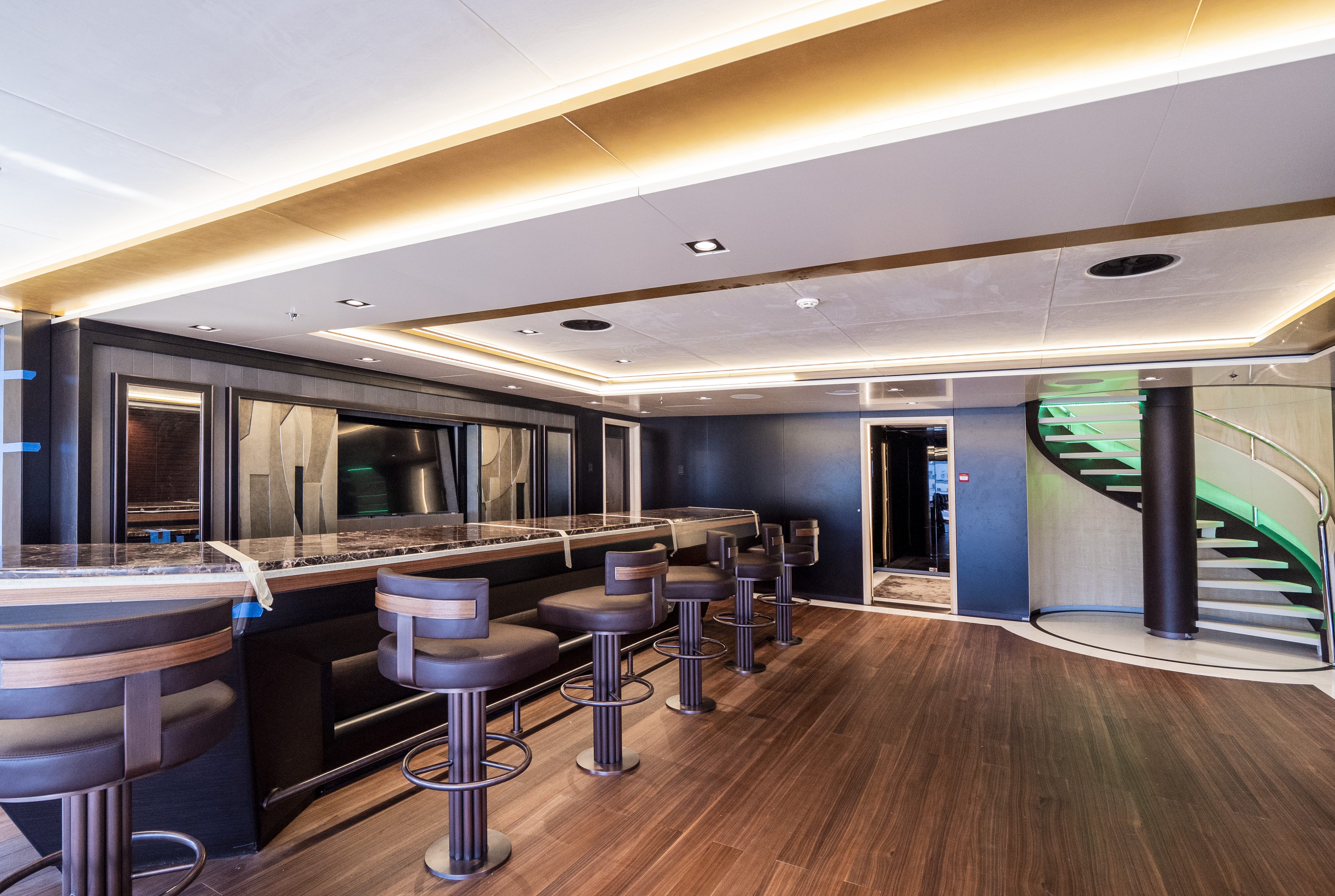 [MOTOR-YACHT-ILLUSION]-7136-2.jpg