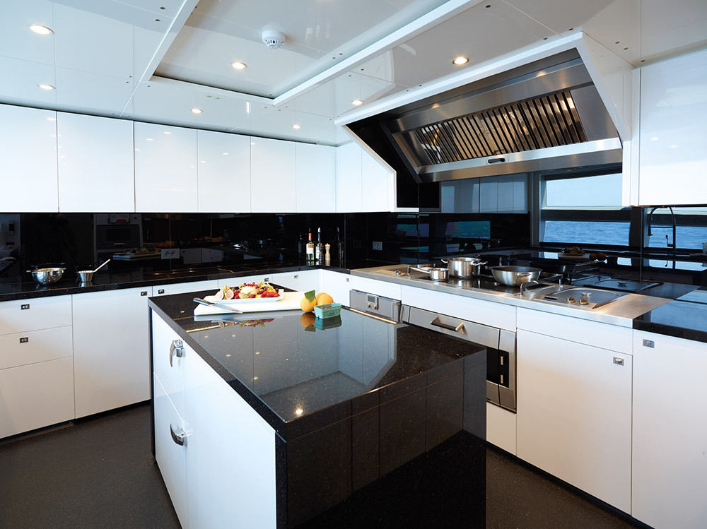 [MOTOR-YACHT-IMPERIAL-PRINCESS]-7470-2.jpg