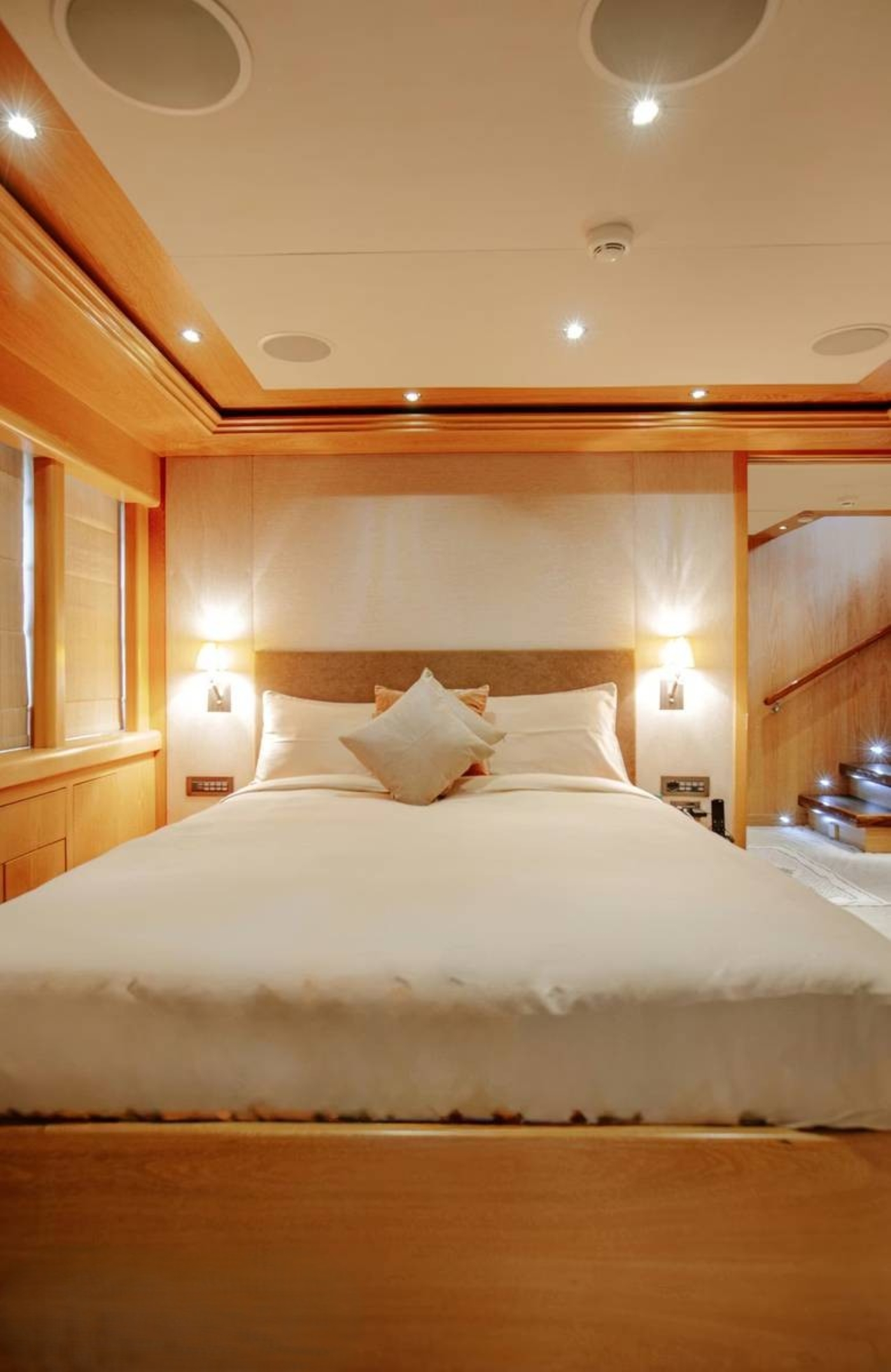 [MOTOR-YACHT-INDIANA]-7323-18.jpg