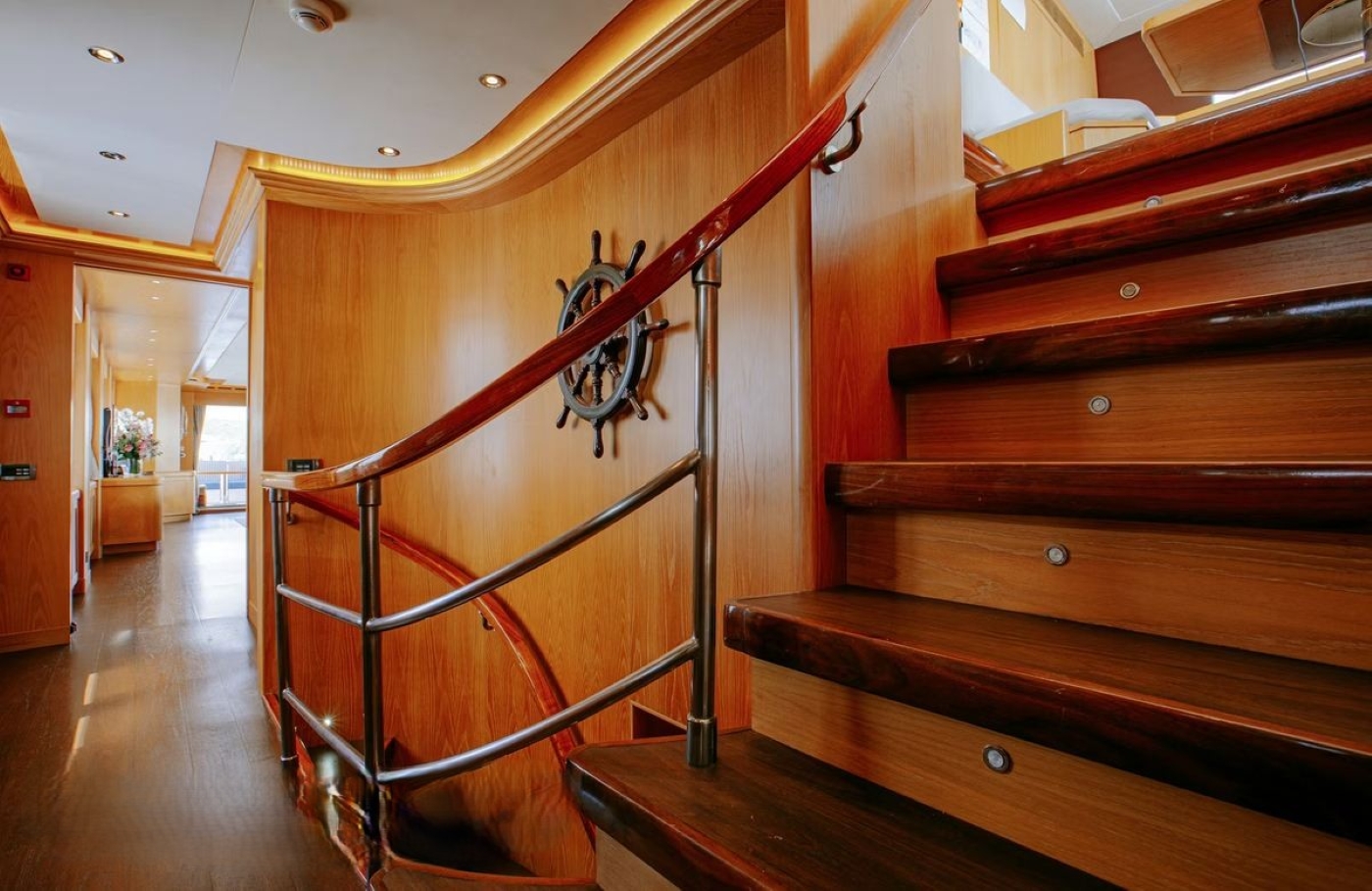 Septemar Yacht Furniture