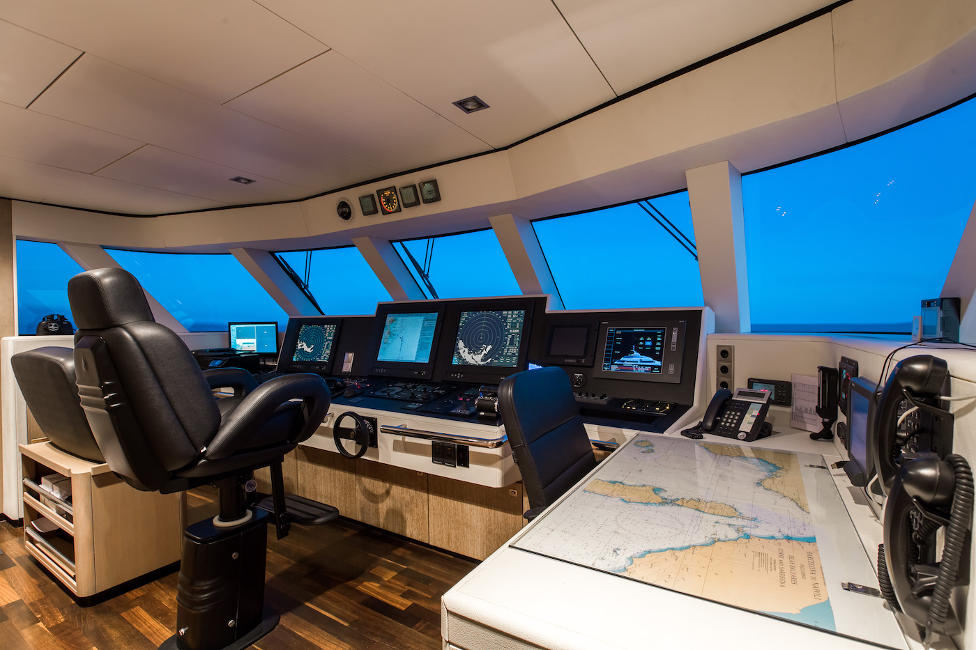 [MOTOR-YACHT-JBH-PROJECT-COURAGE]-7921-2.jpg