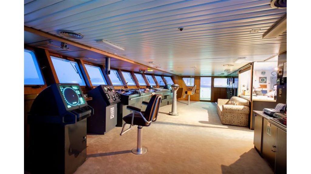 [MOTOR-YACHT-LOALOAT-AL-BEHAR-EX-AL-SAID]-7813-9.jpg