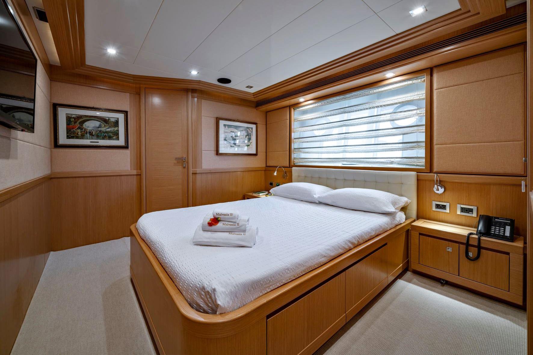 [MOTOR-YACHT-MALVASIA]-7504-15.jpg