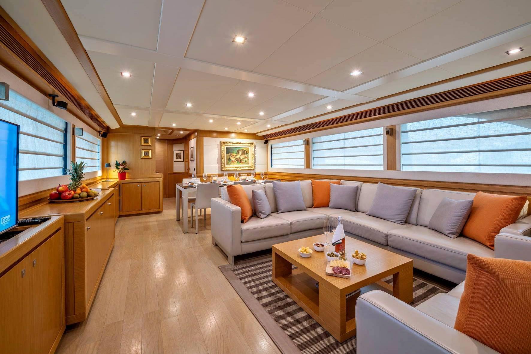 [MOTOR-YACHT-MALVASIA]-7504-25.jpg