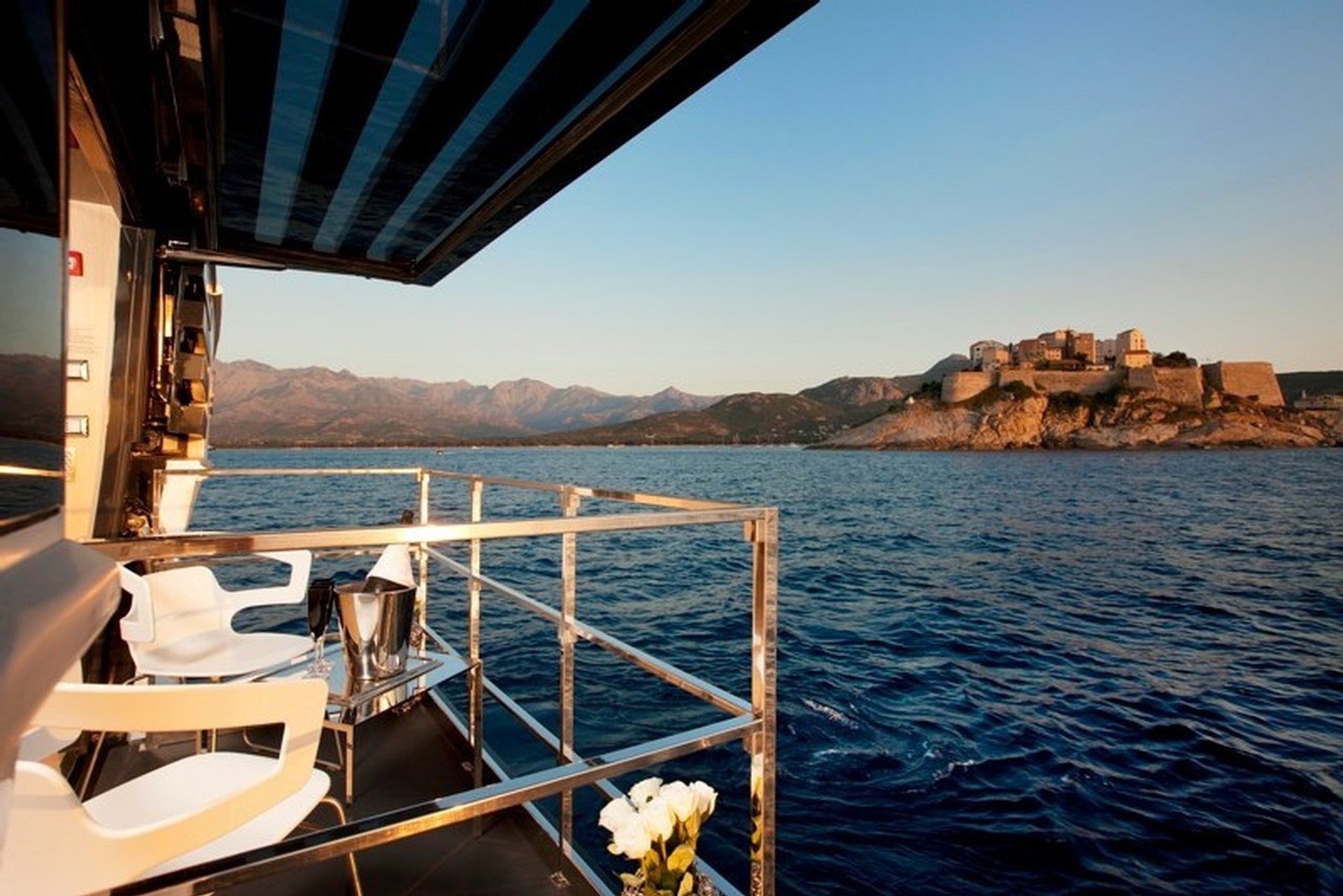 [MOTOR-YACHT-MOCEAN]-7195-13.jpg