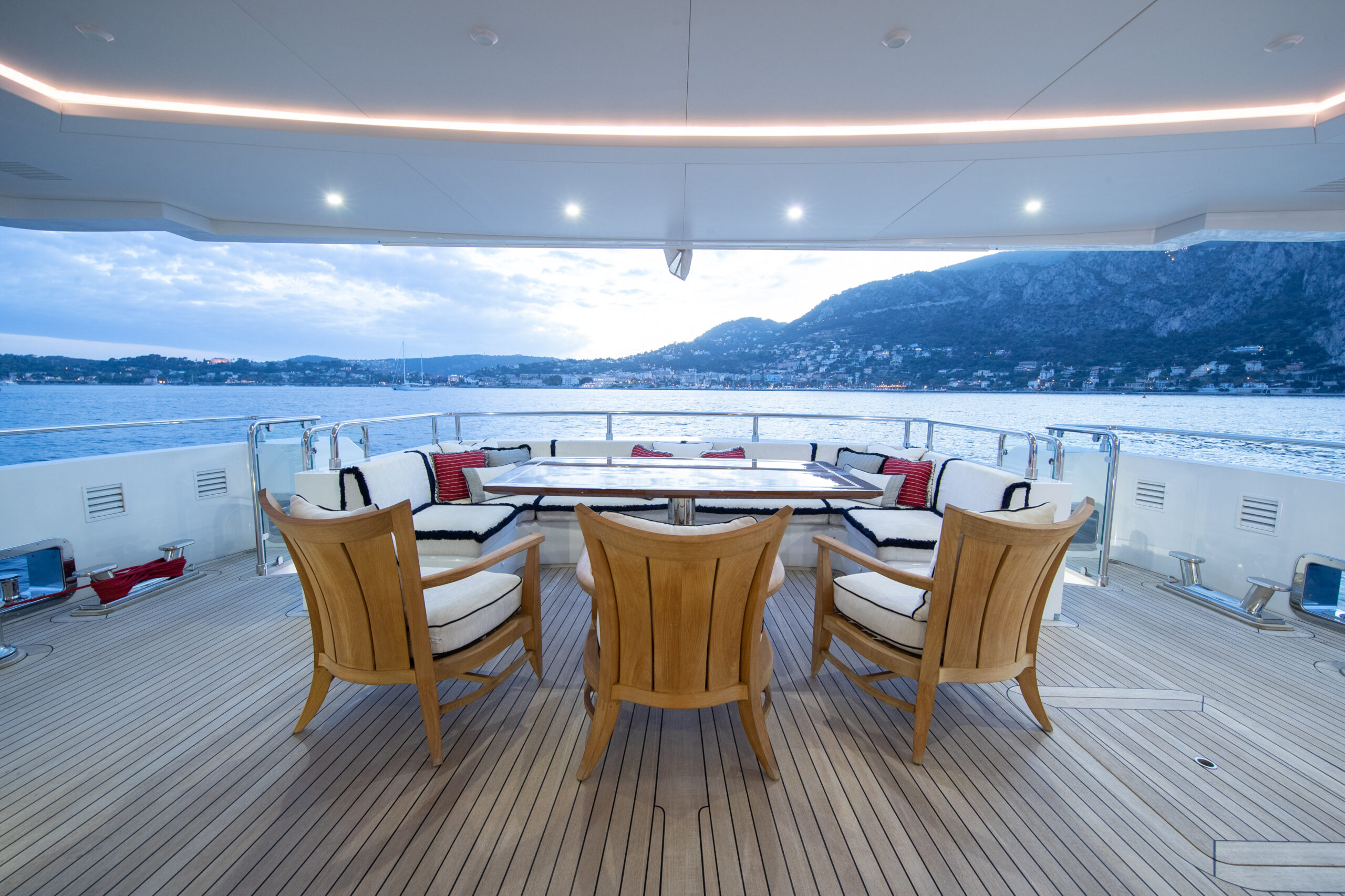 [MOTOR-YACHT-OKKO]-7736-2.jpg