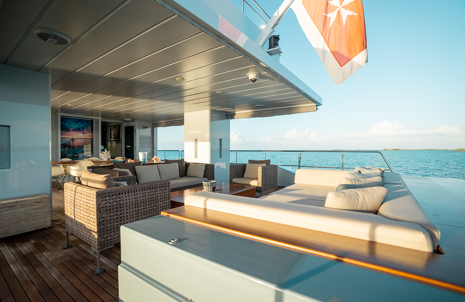 [MOTOR-YACHT-ONLY-NOW]-7955-4.jpg