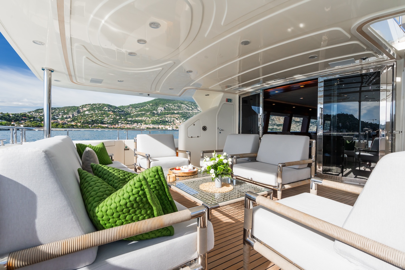[MOTOR-YACHT-PORT-GHALIB]-7698-2.jpg