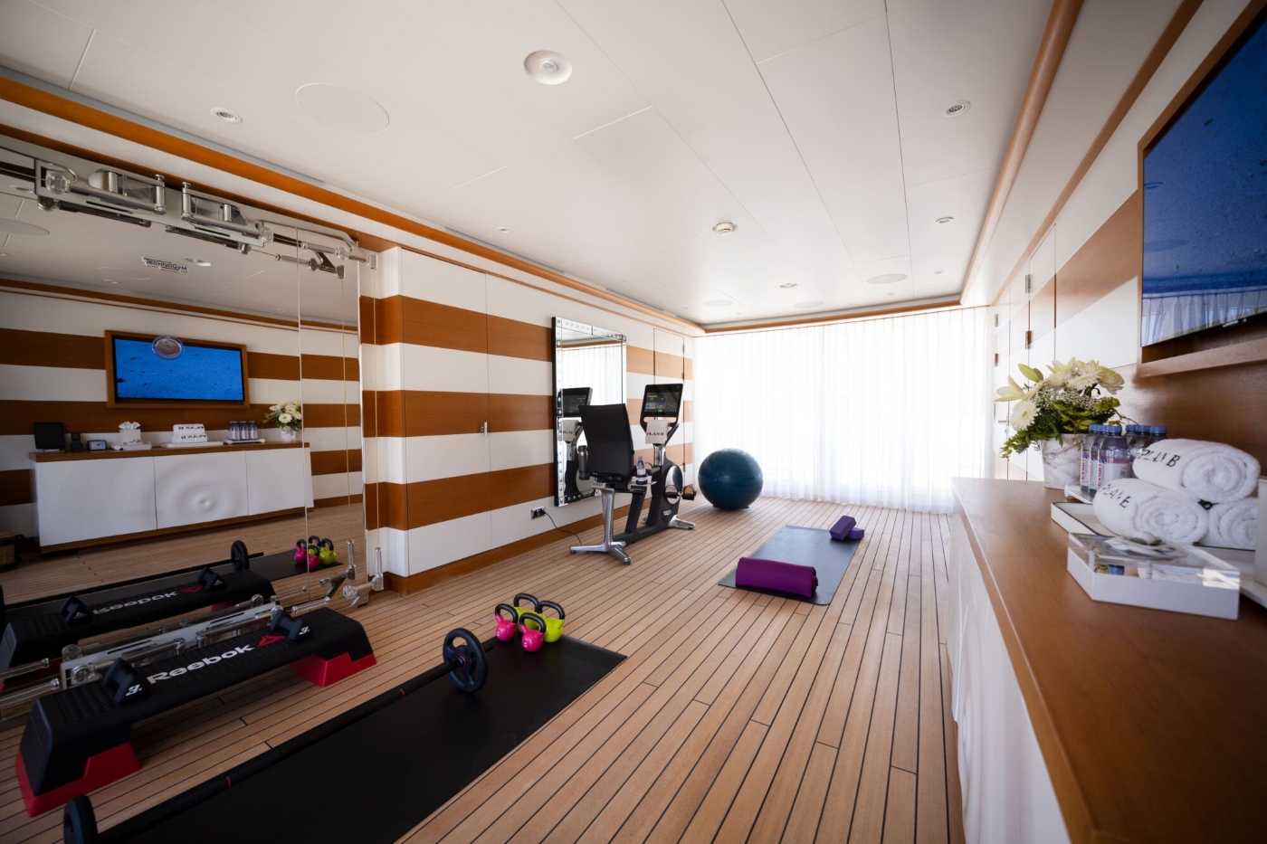 [MOTOR-YACHT-PROJECT]-7558-9.jpg