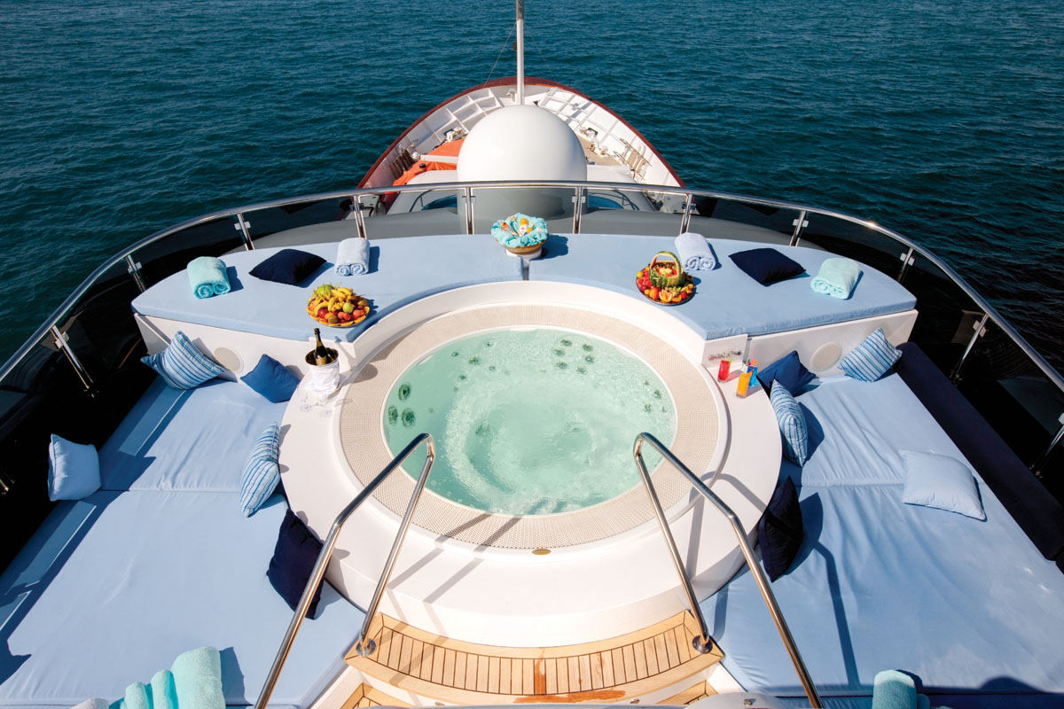 [MOTOR-YACHT-S-CAPE-EX-MAJESTIC-M-MIDNIGHT-SAGA-MAWASA]-7458-17.jpg