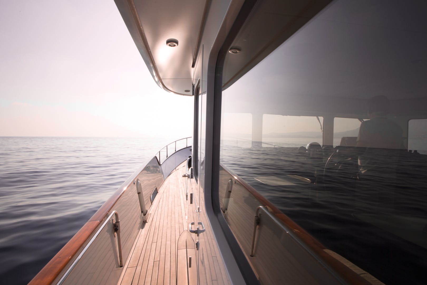 [MOTOR-YACHT-SULTANA]-7864-5.jpg