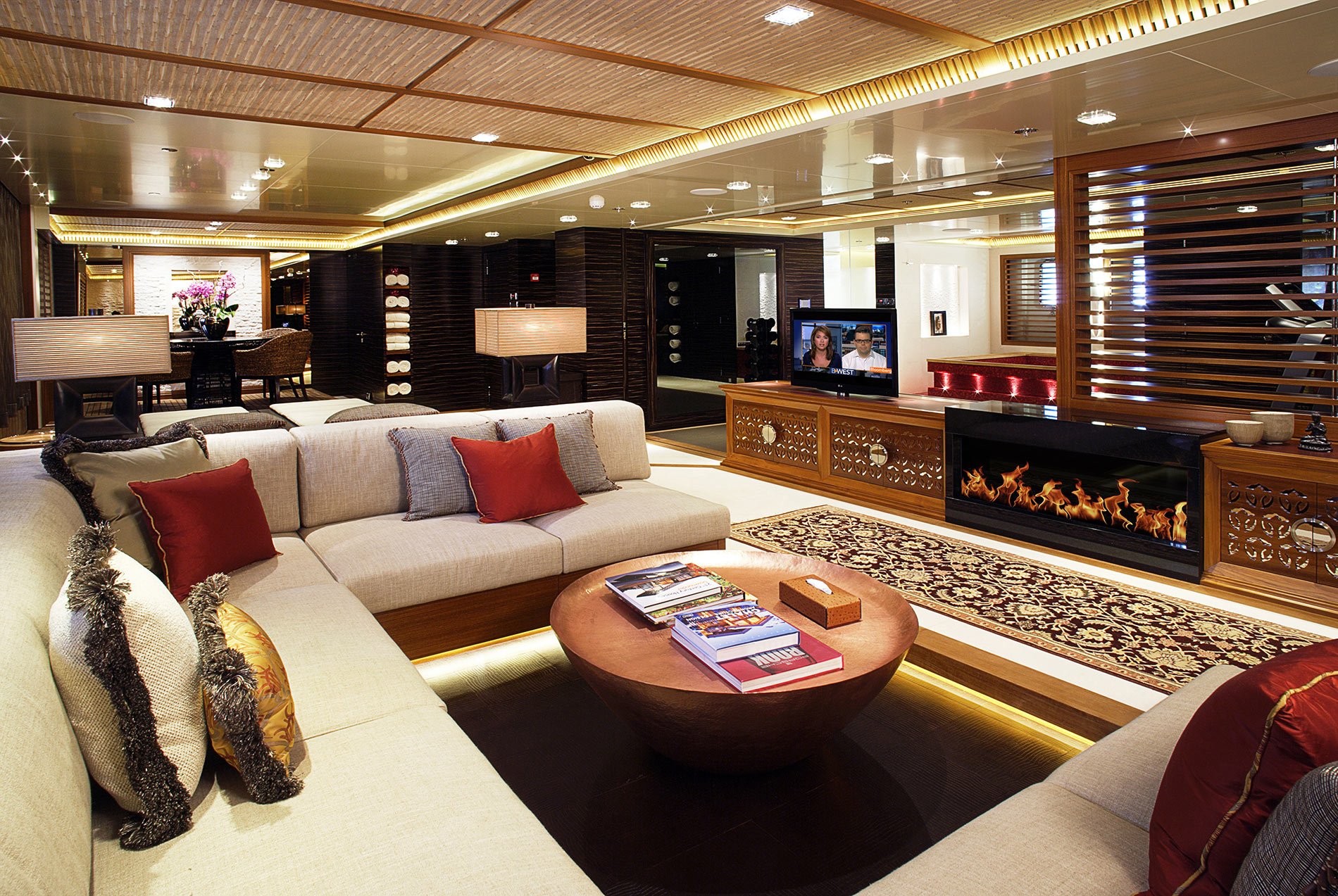 [MOTOR-YACHT-VICKY-HULL-NB]-7653-1.jpg