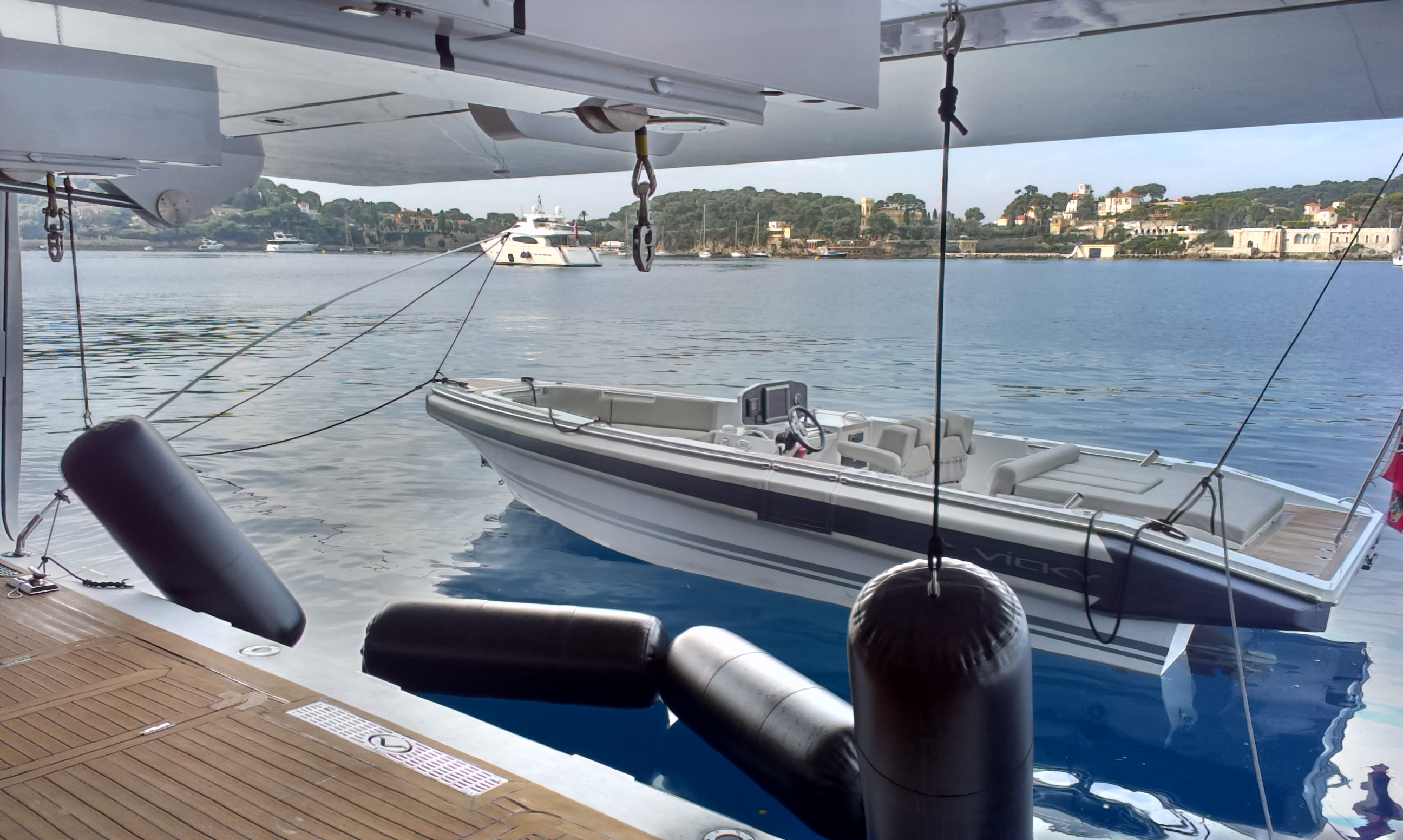 [MOTOR-YACHT-VICKY-HULL-NB]-7653-16.jpg