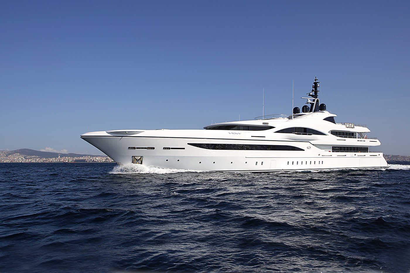 [MOTOR-YACHT-VICKY-HULL-NB]-7653-18.jpg