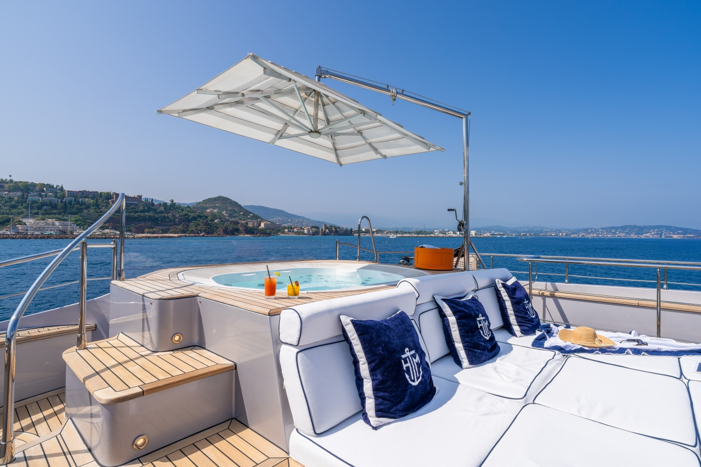 [MOTOR-YACHT-VULCAN]-7683-34.jpg