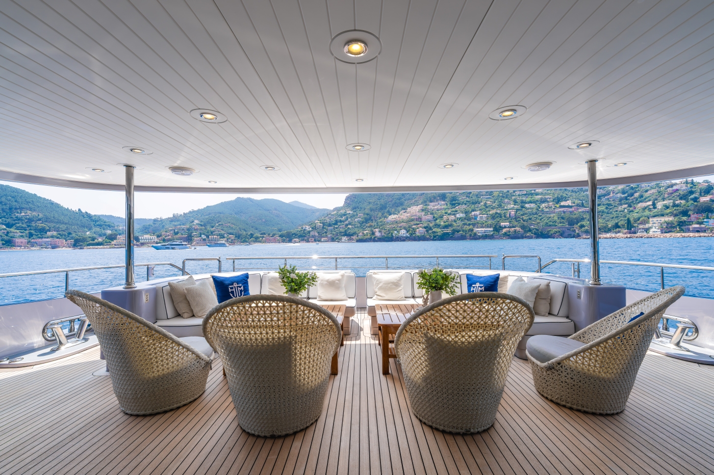 [MOTOR-YACHT-VULCAN]-7683-35.jpg