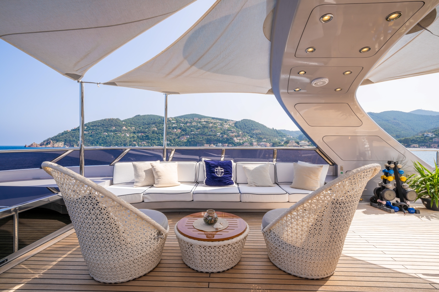[MOTOR-YACHT-VULCAN]-7683-39.jpg