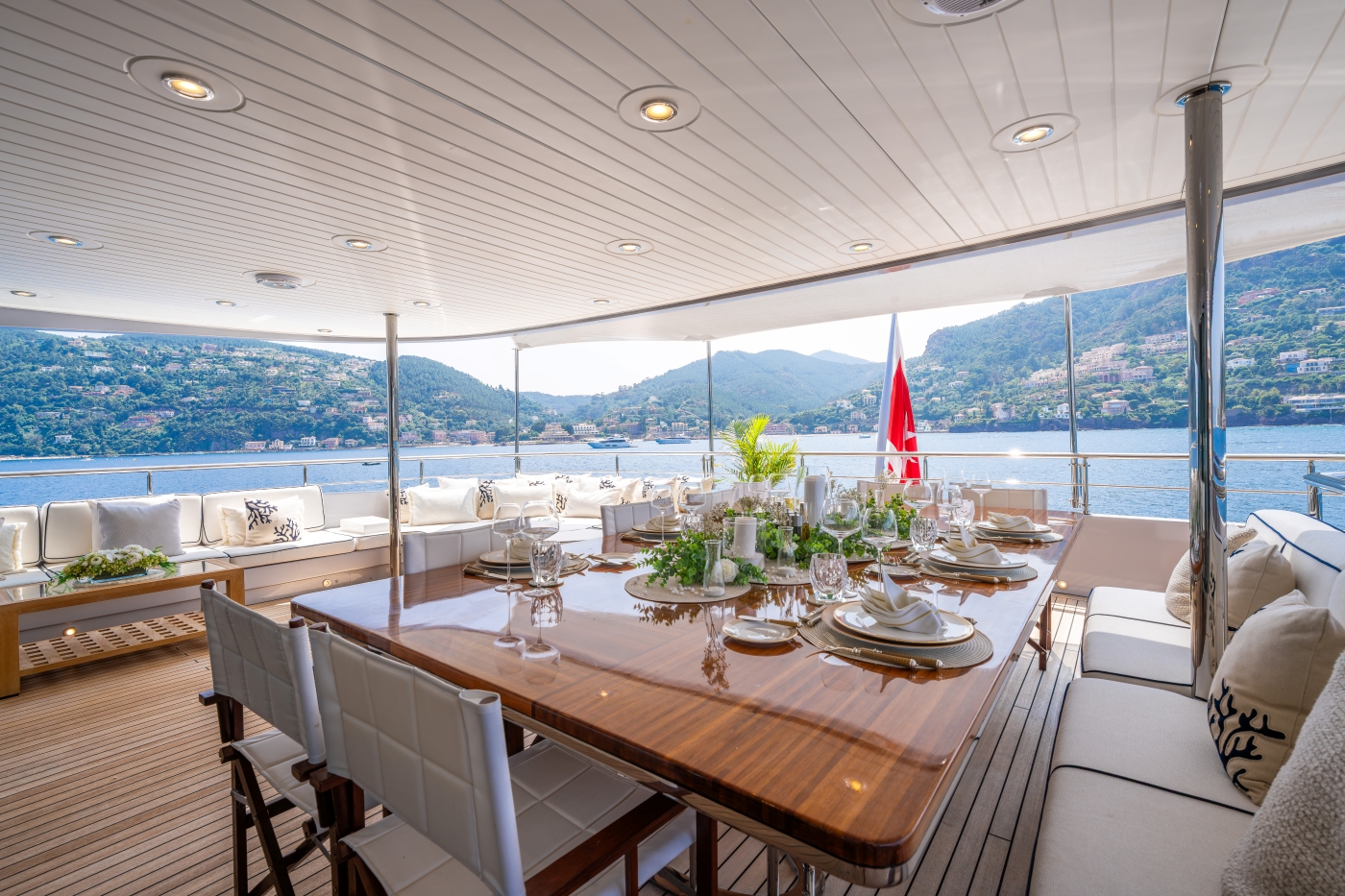 [MOTOR-YACHT-VULCAN]-7683-45.jpg