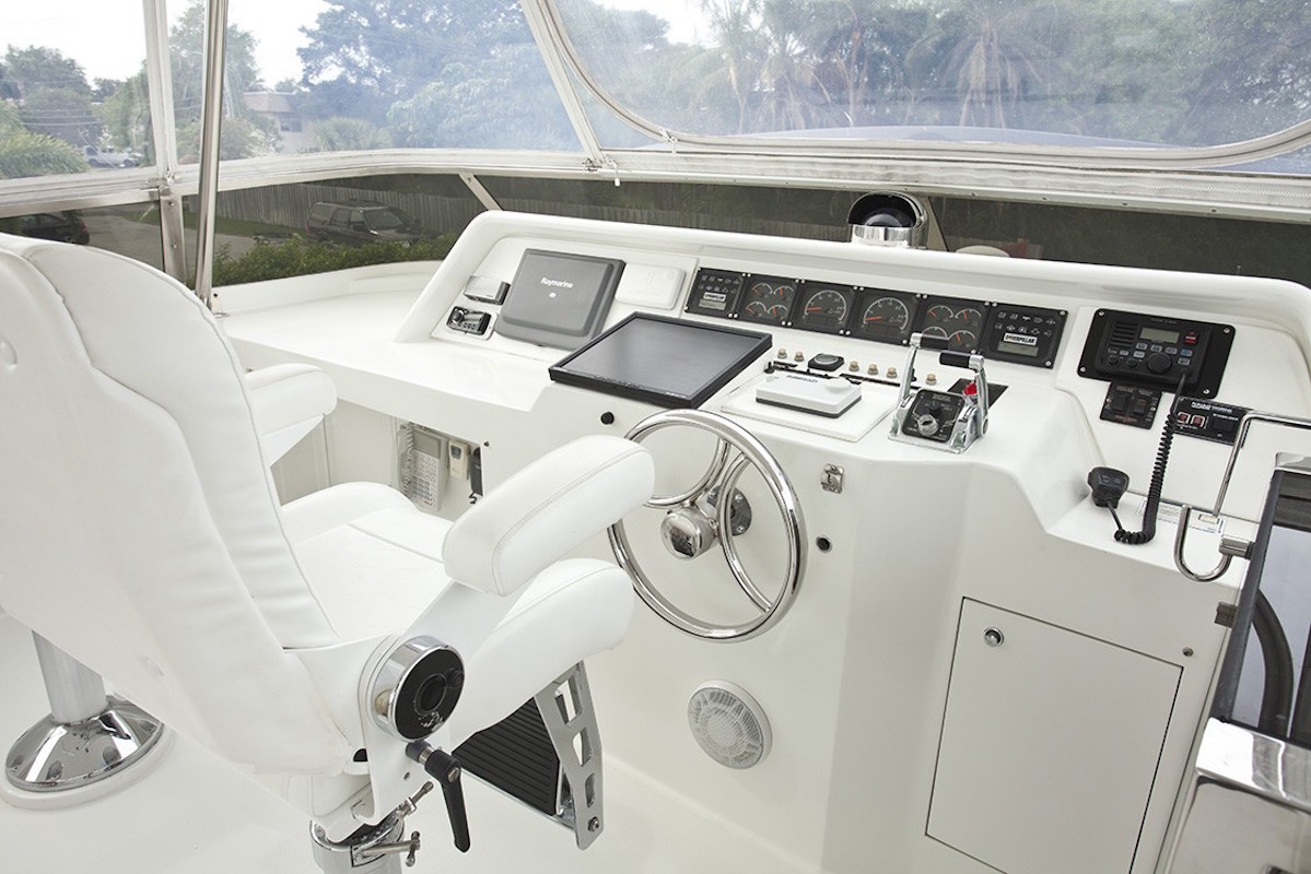 [MOTOR-YACHT-YOLY]-7412-8.jpg