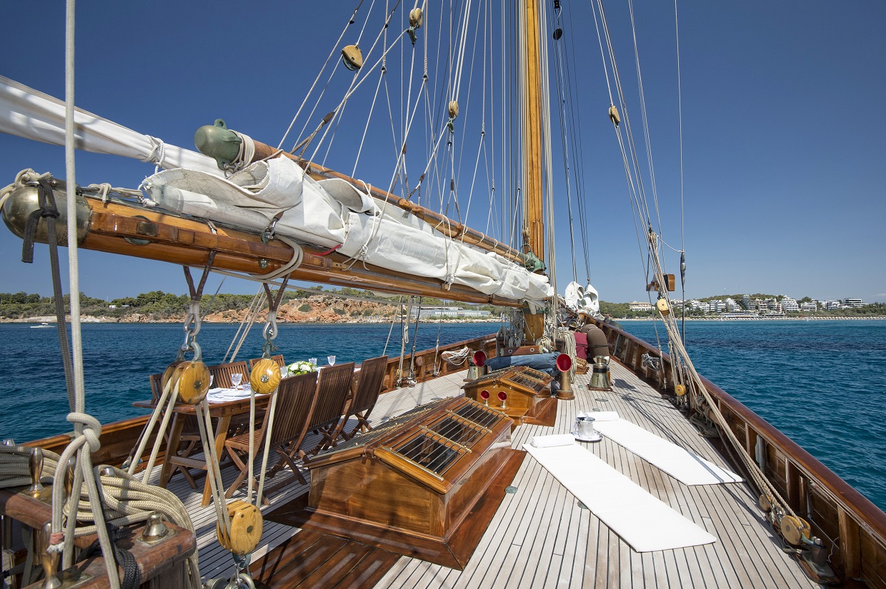 [SAILING-YACHT-AELLO]-7371-2.jpg